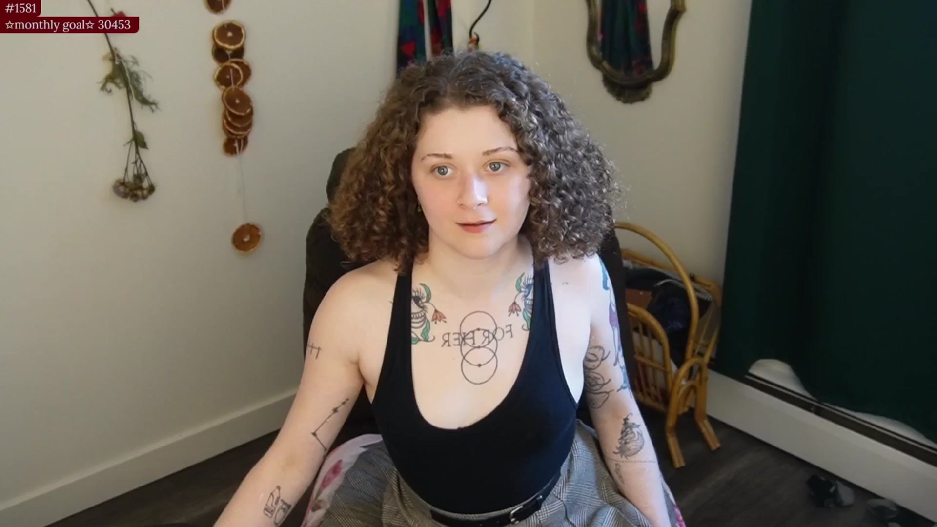 Gallery image thumbnail from PeachyQueen_'s myfreecams stream on, 01/27/2026, 22:09 image 8 of 20