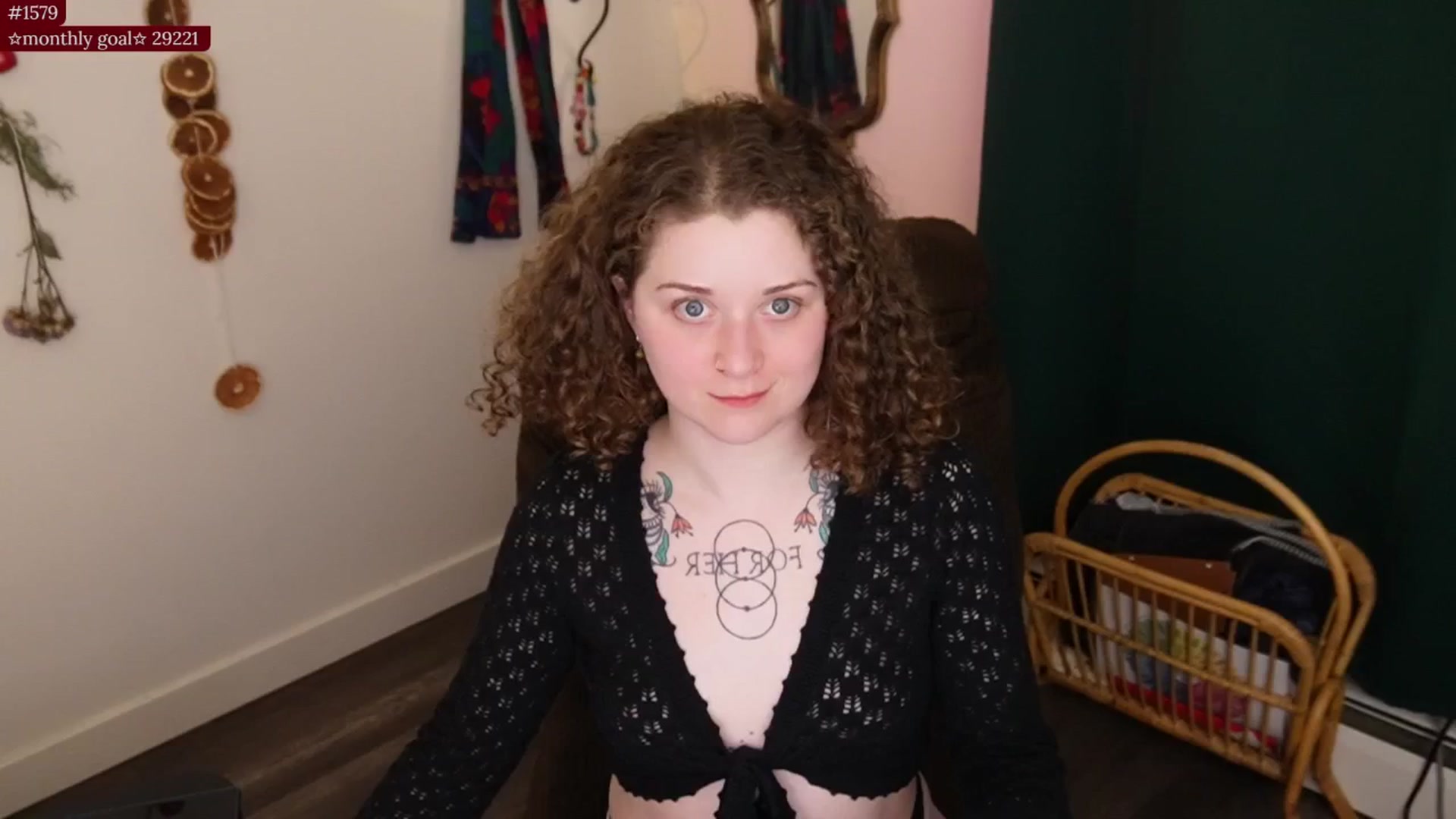 Gallery image thumbnail from PeachyQueen_'s myfreecams stream on, 01/29/2026, 07:55 image 16 of 20