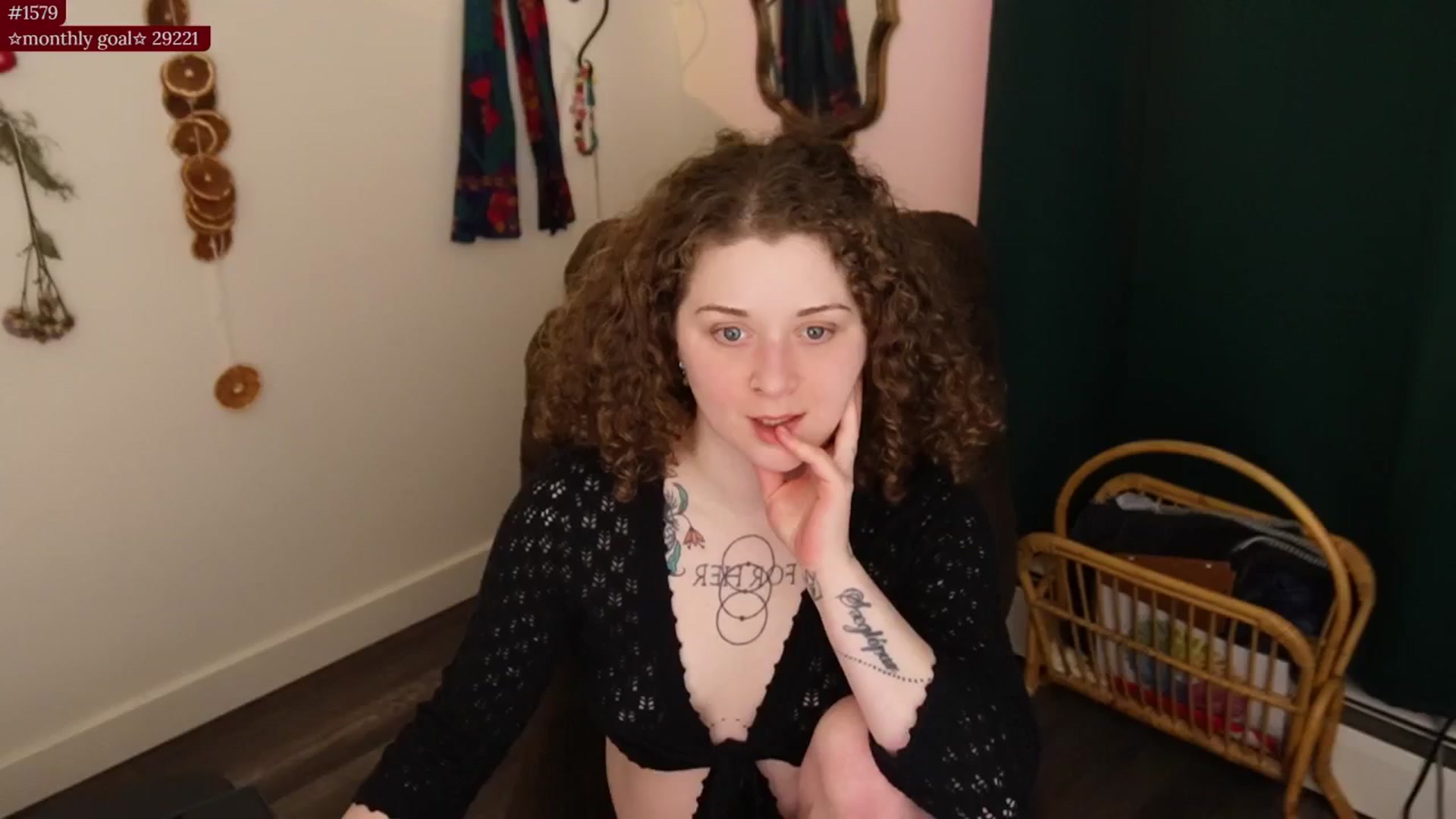 Gallery image thumbnail from PeachyQueen_'s myfreecams stream on, 01/29/2026, 07:55 image 19 of 20