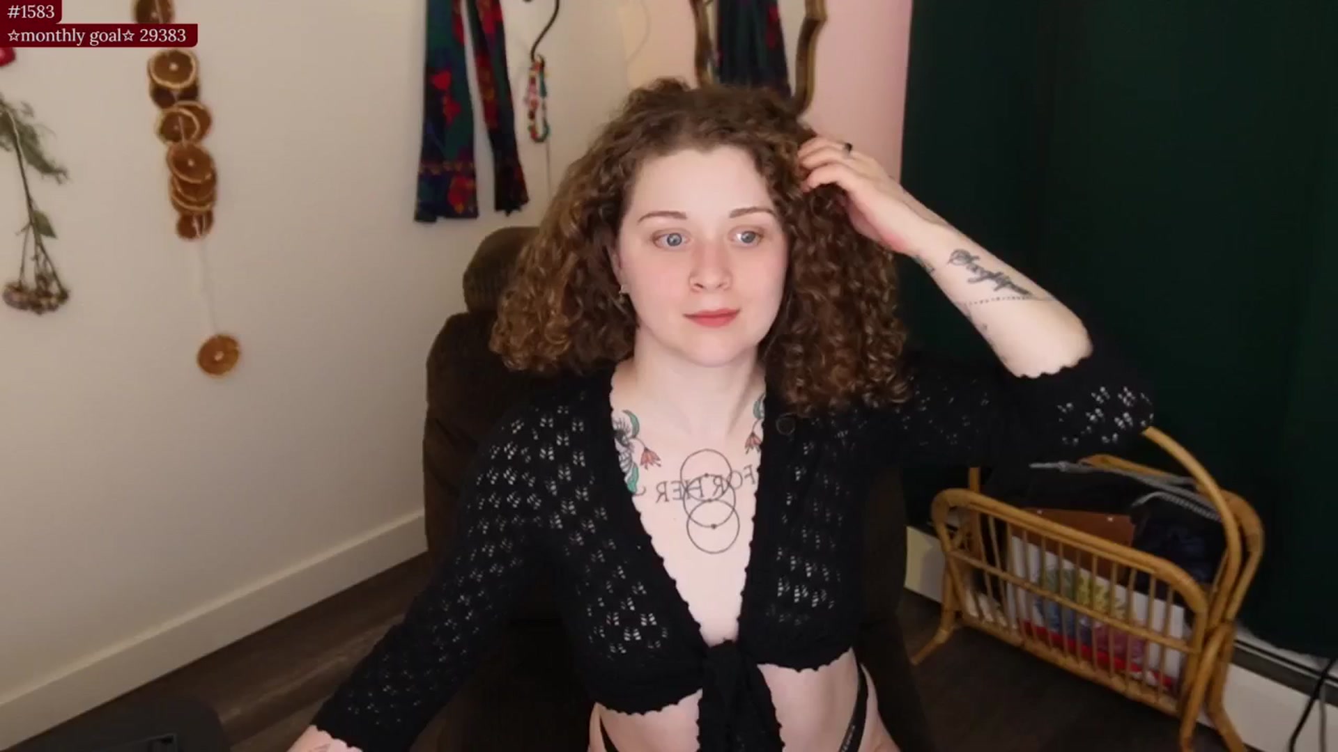 Gallery image thumbnail from PeachyQueen_'s myfreecams stream on, 01/29/2026, 07:55 image 1 of 20