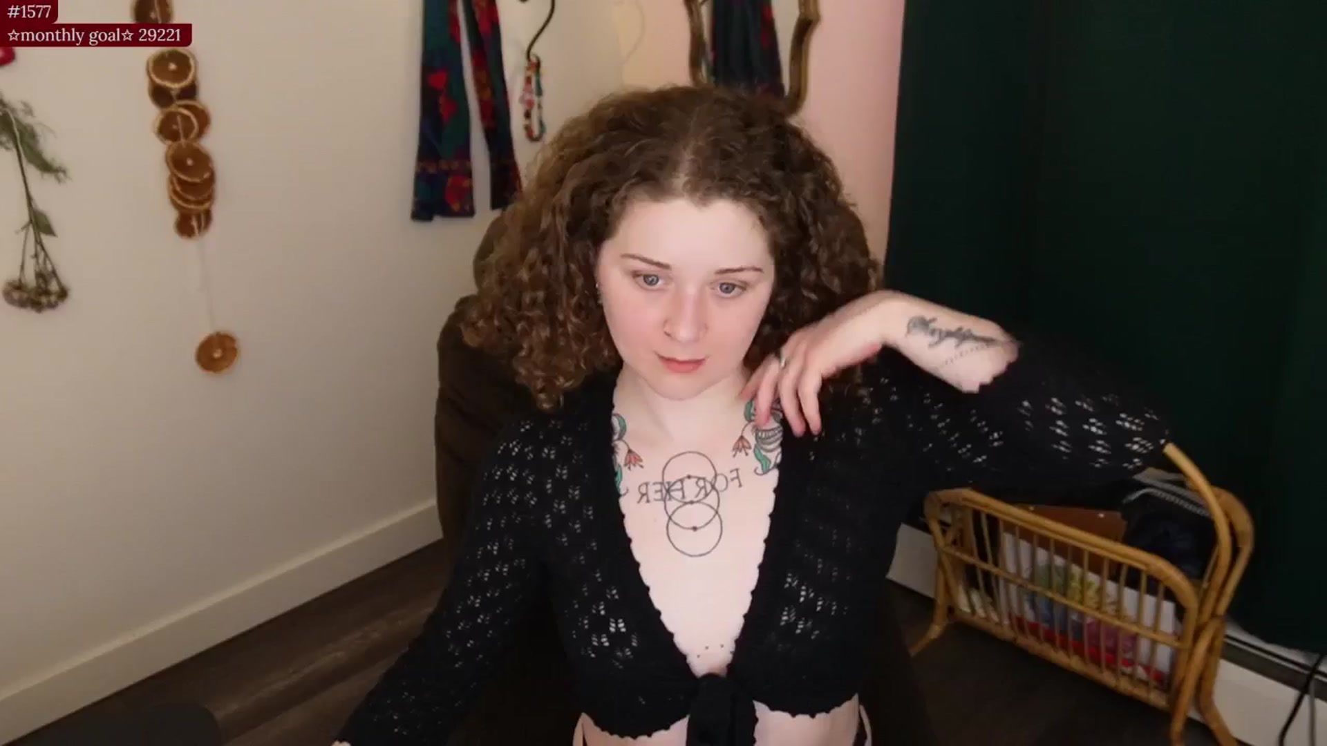 Gallery image thumbnail from PeachyQueen_'s myfreecams stream on, 01/29/2026, 07:55 image 11 of 20
