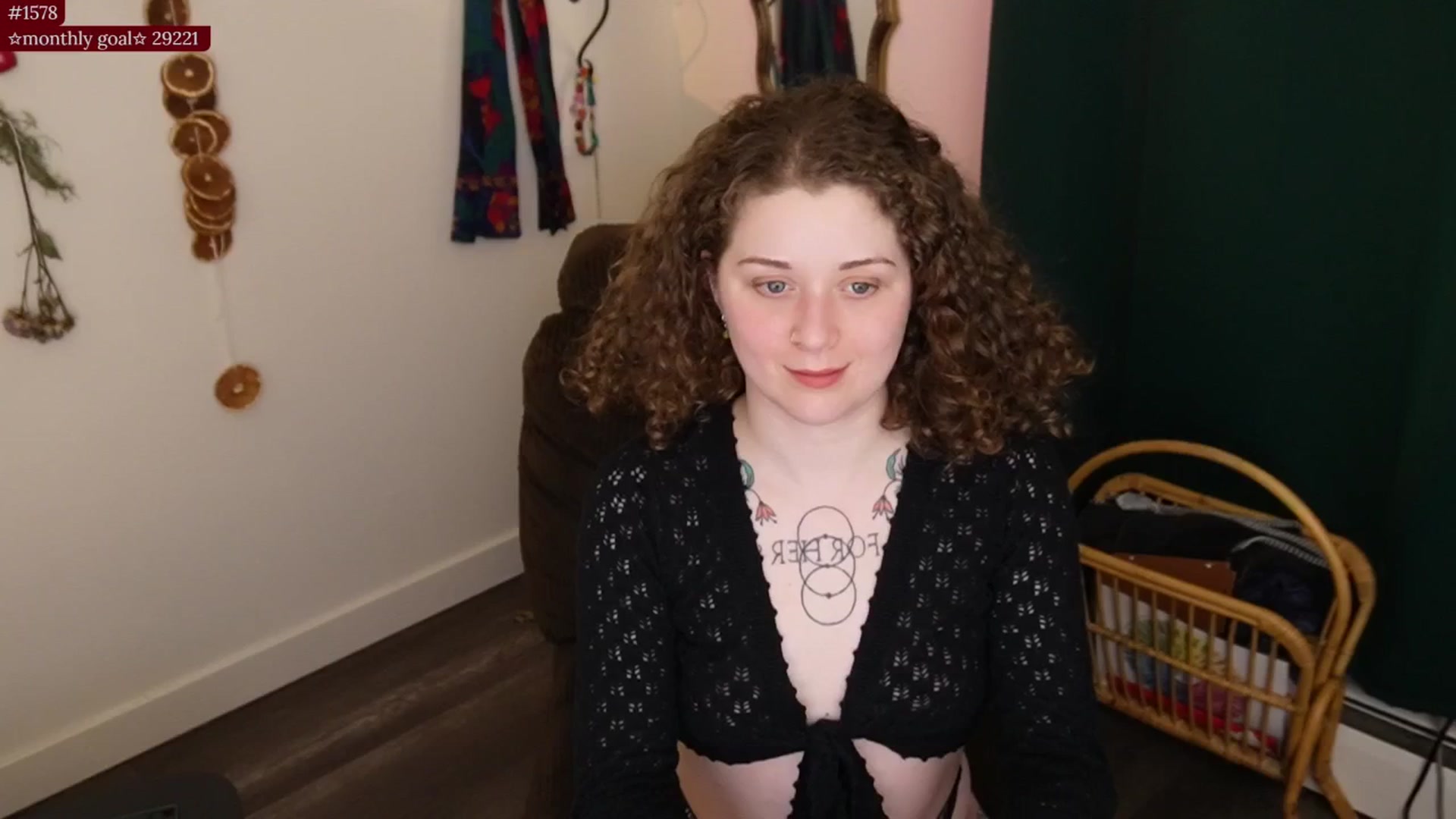 Gallery image thumbnail from PeachyQueen_'s myfreecams stream on, 01/29/2026, 07:55 image 13 of 20