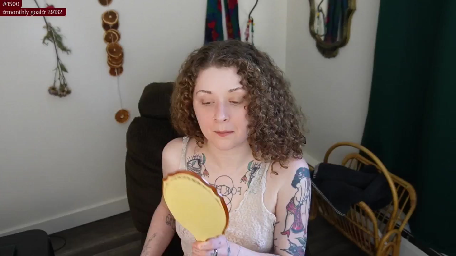 Gallery image thumbnail from PeachyQueen_'s myfreecams stream on, 01/29/2026, 19:26 image 6 of 20