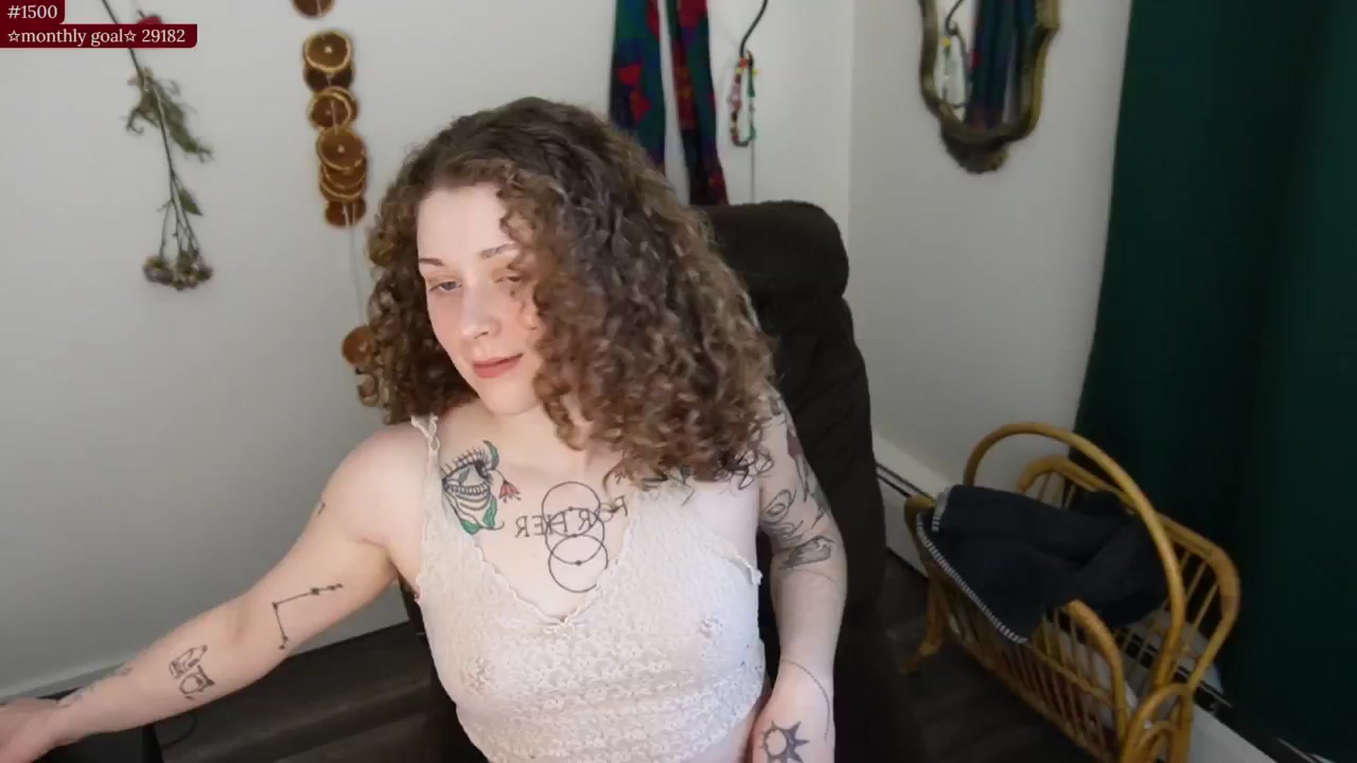 Gallery image thumbnail from PeachyQueen_'s myfreecams stream on, 01/29/2026, 19:26 image 2 of 20