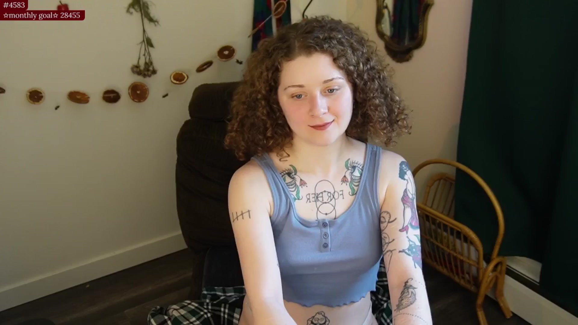 Gallery image thumbnail from PeachyQueen_'s myfreecams stream on, 02/02/2026, 22:21 image 3 of 20