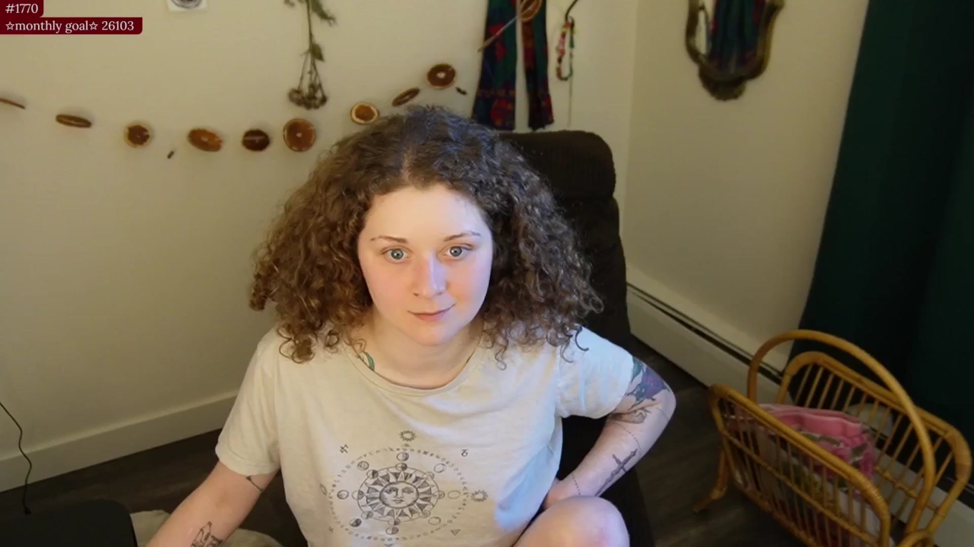 Gallery image thumbnail from PeachyQueen_'s myfreecams stream on, 02/10/2026, 20:37 image 17 of 20
