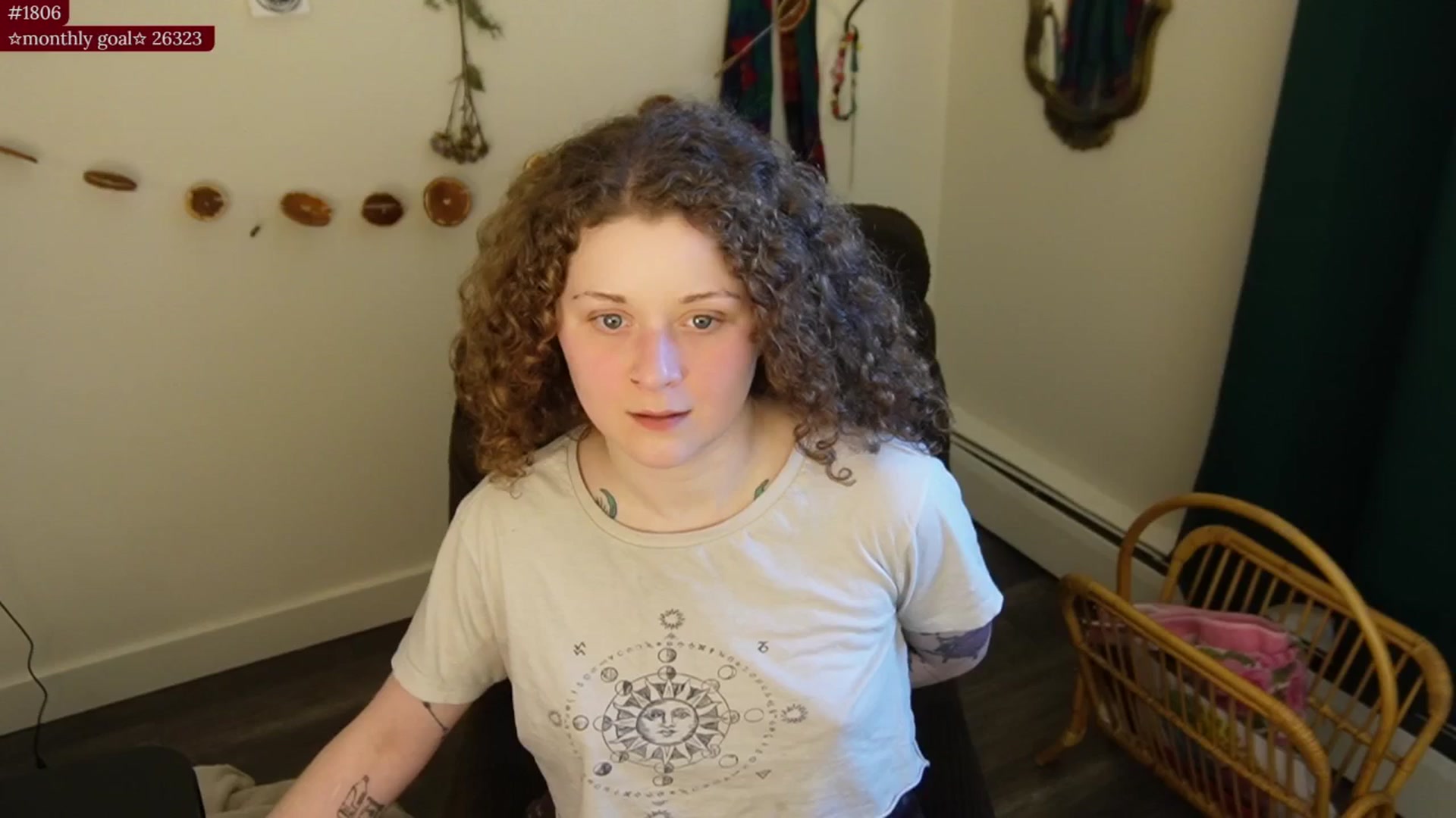Gallery image thumbnail from PeachyQueen_'s myfreecams stream on, 02/10/2026, 20:37 image 2 of 20