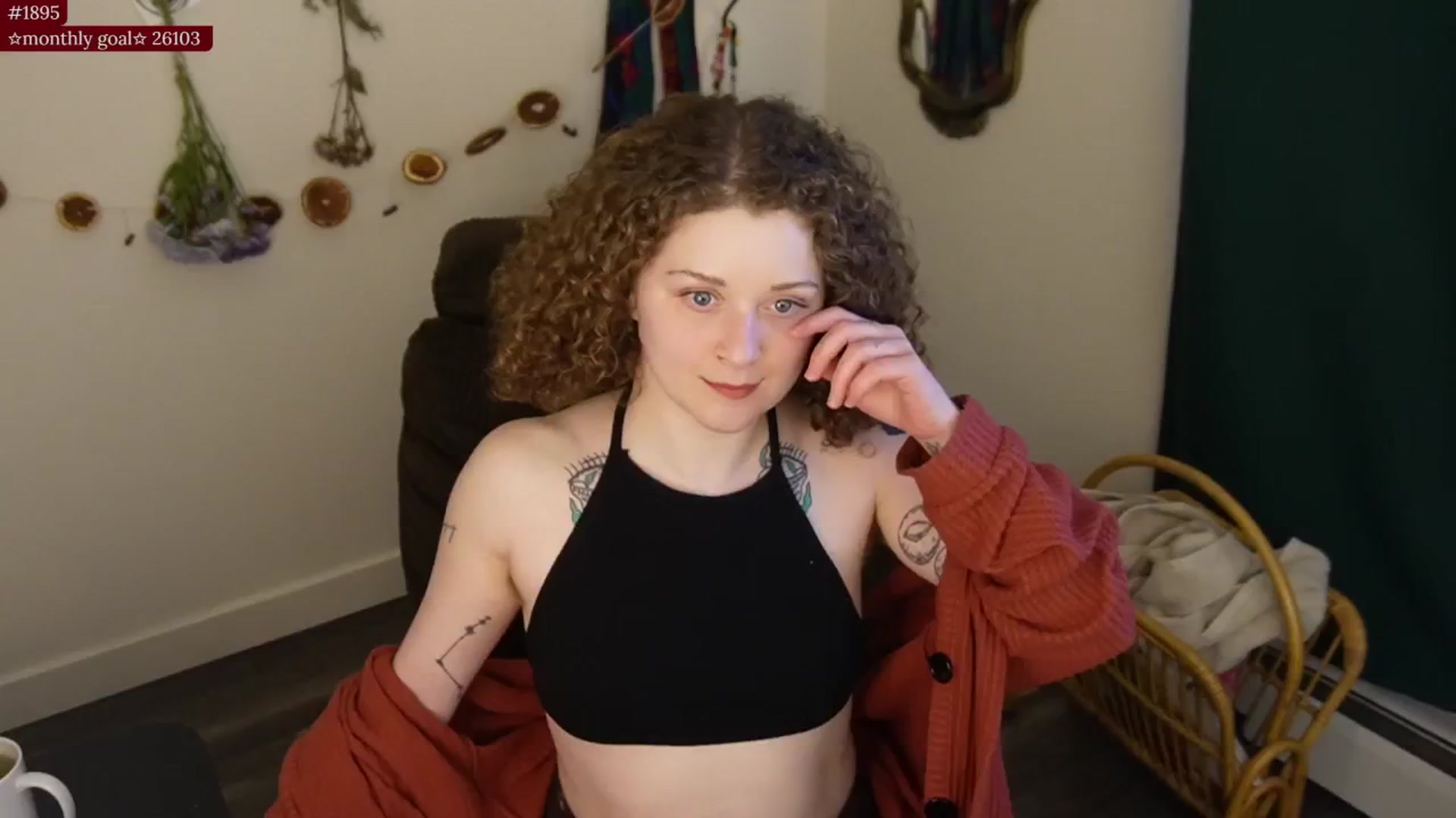 Gallery image thumbnail from PeachyQueen_'s myfreecams stream on, 02/11/2026, 22:39 image 3 of 20