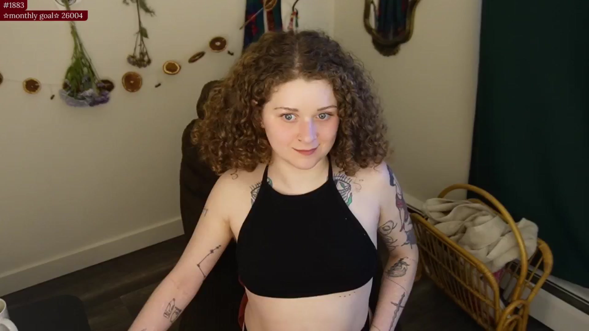 Gallery image thumbnail from PeachyQueen_'s myfreecams stream on, 02/11/2026, 22:39 image 14 of 20