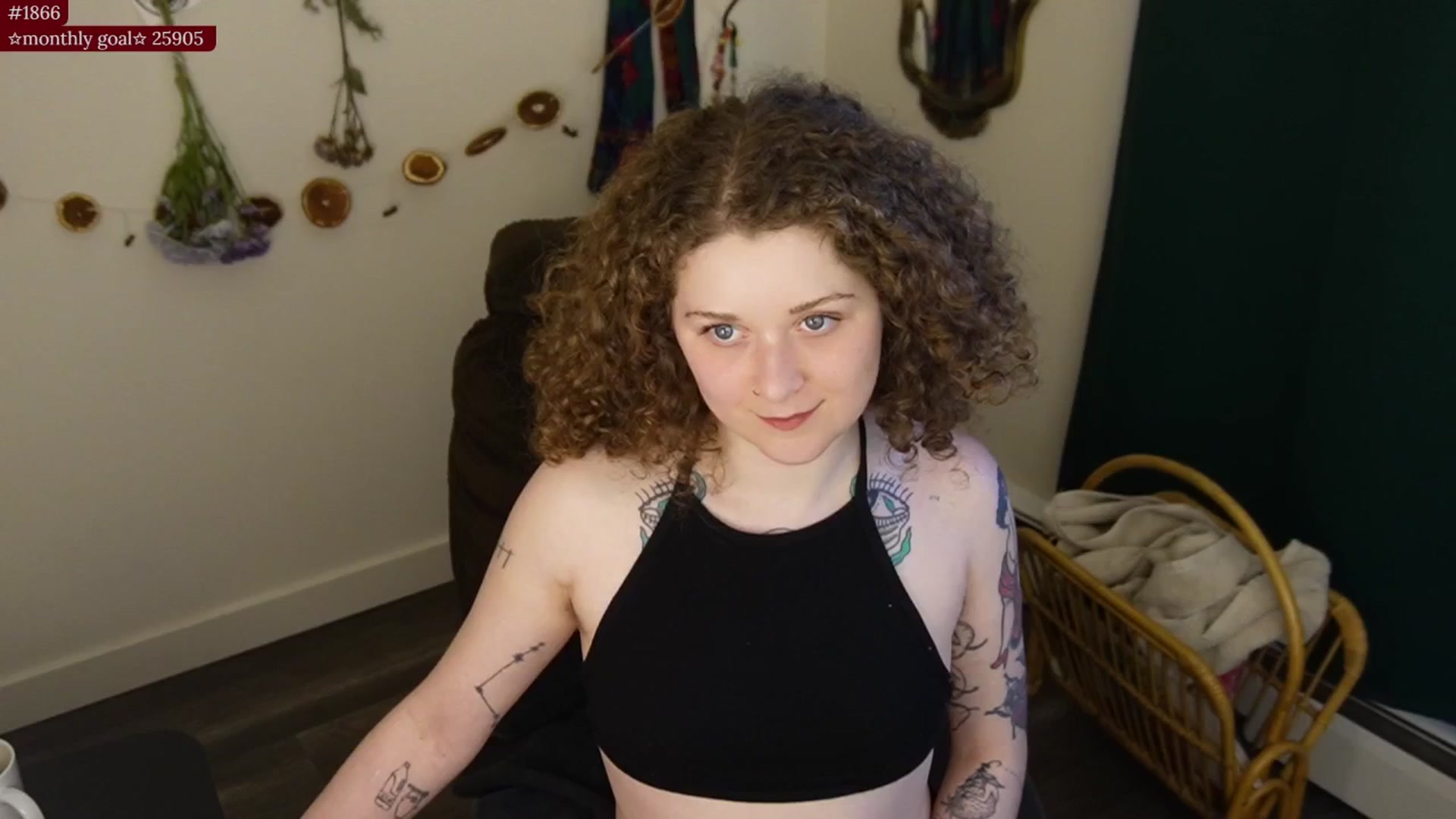 Gallery image thumbnail from PeachyQueen_'s myfreecams stream on, 02/11/2026, 22:39 image 20 of 20