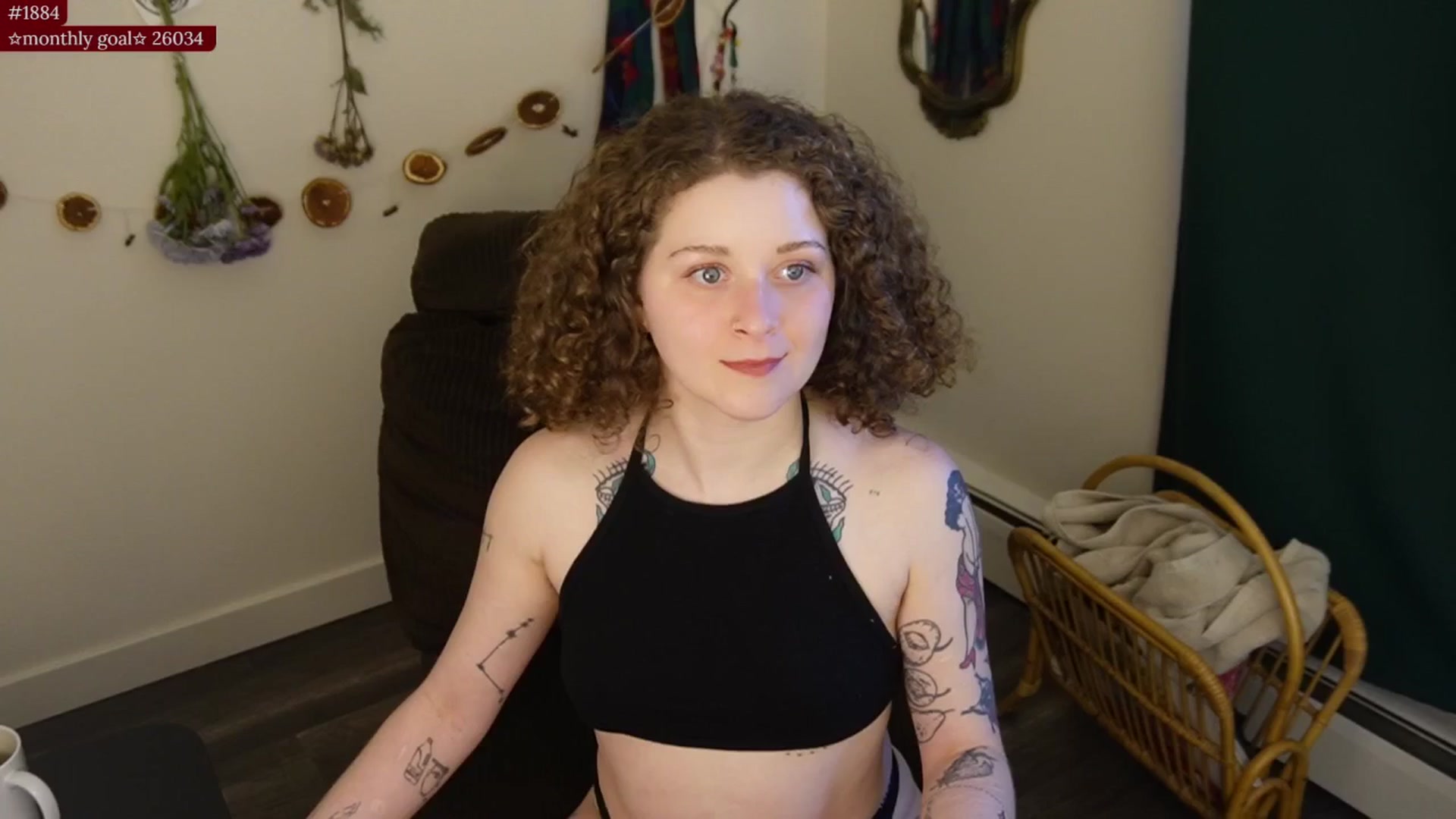 Gallery image thumbnail from PeachyQueen_'s myfreecams stream on, 02/11/2026, 22:39 image 8 of 20