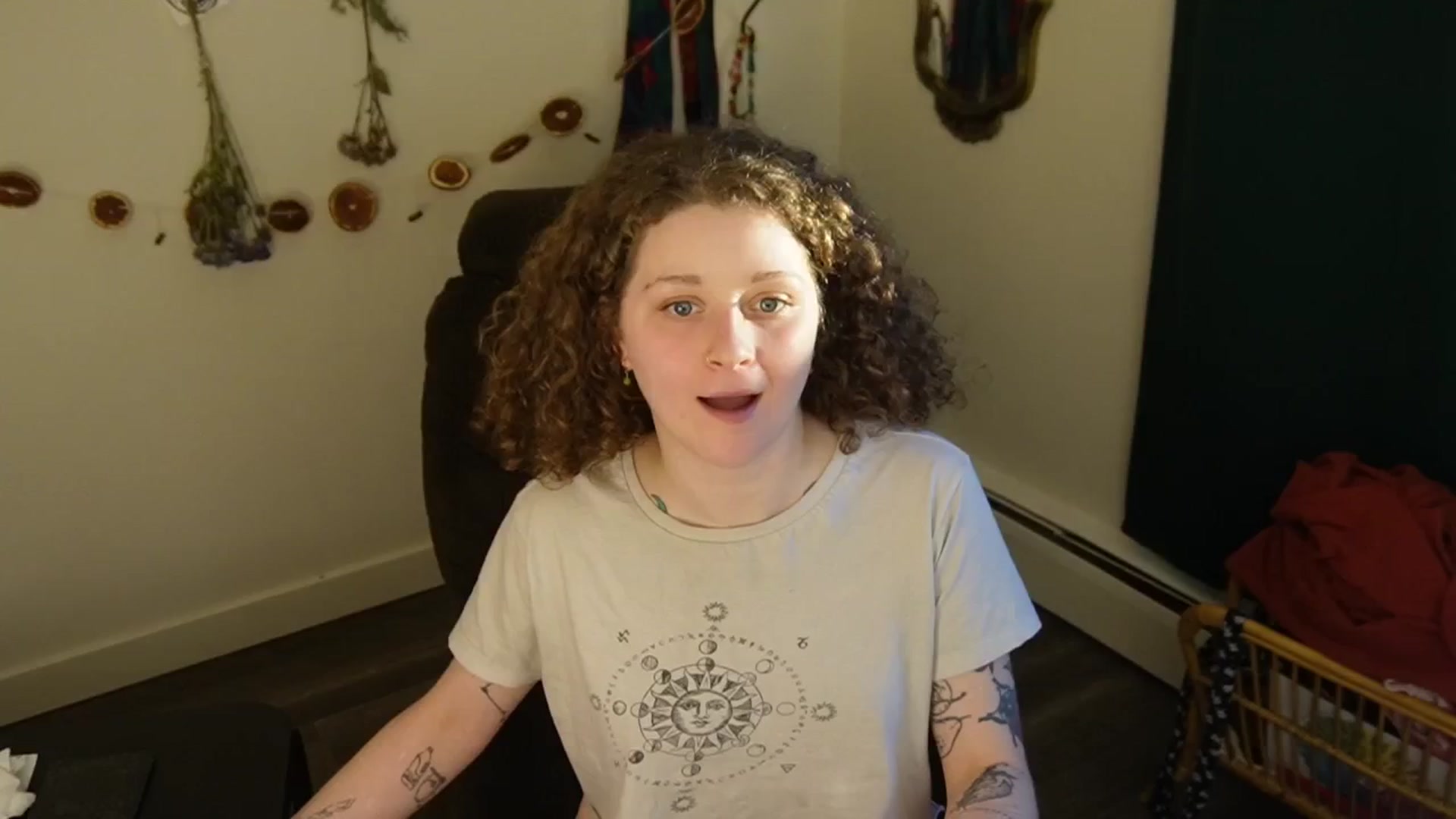 Gallery image thumbnail from PeachyQueen_'s myfreecams stream on, 02/21/2026, 24:43 image 3 of 20