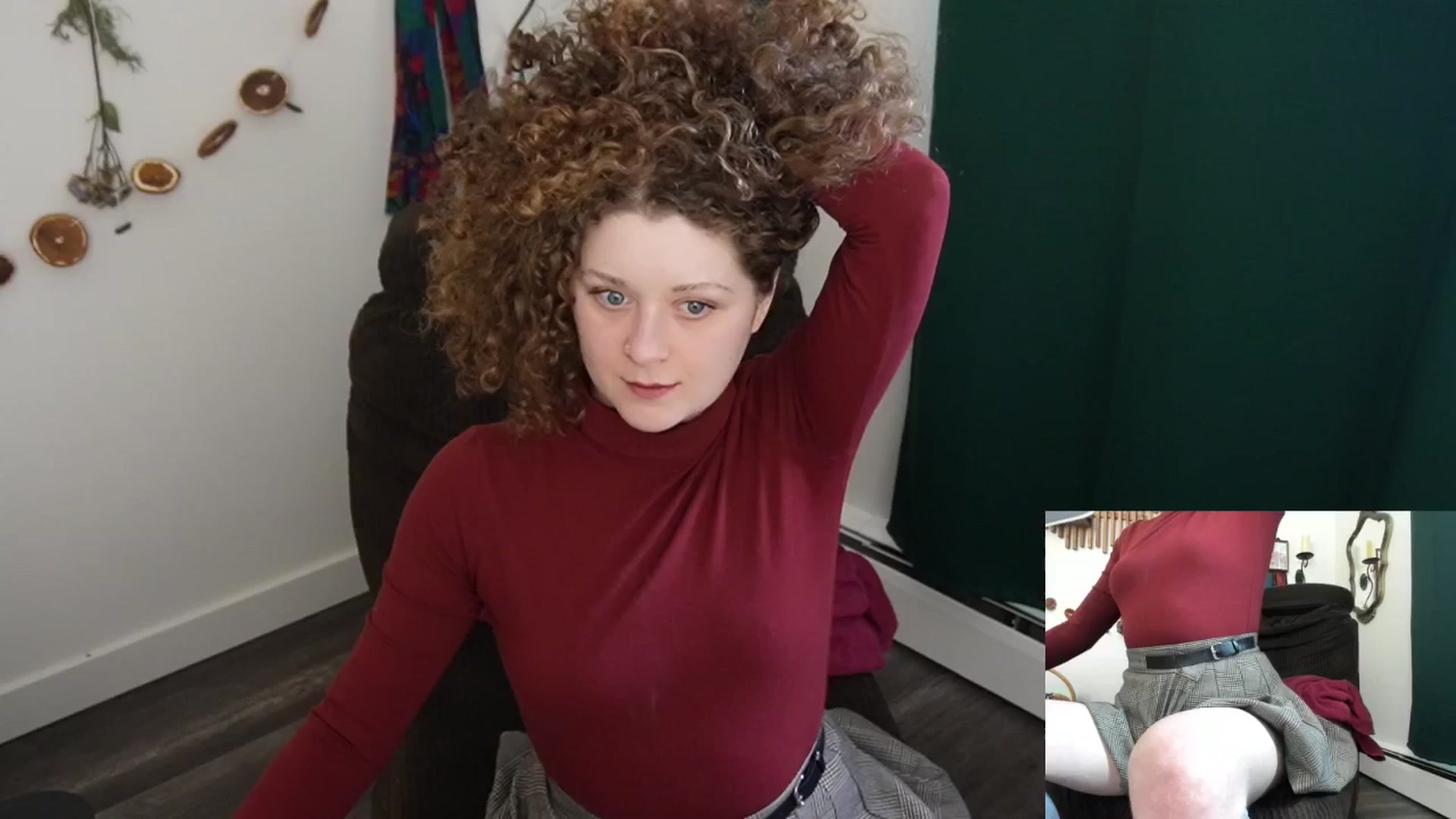 Gallery image thumbnail from PeachyQueen_'s myfreecams stream on, 02/23/2026, 22:50 image 3 of 20