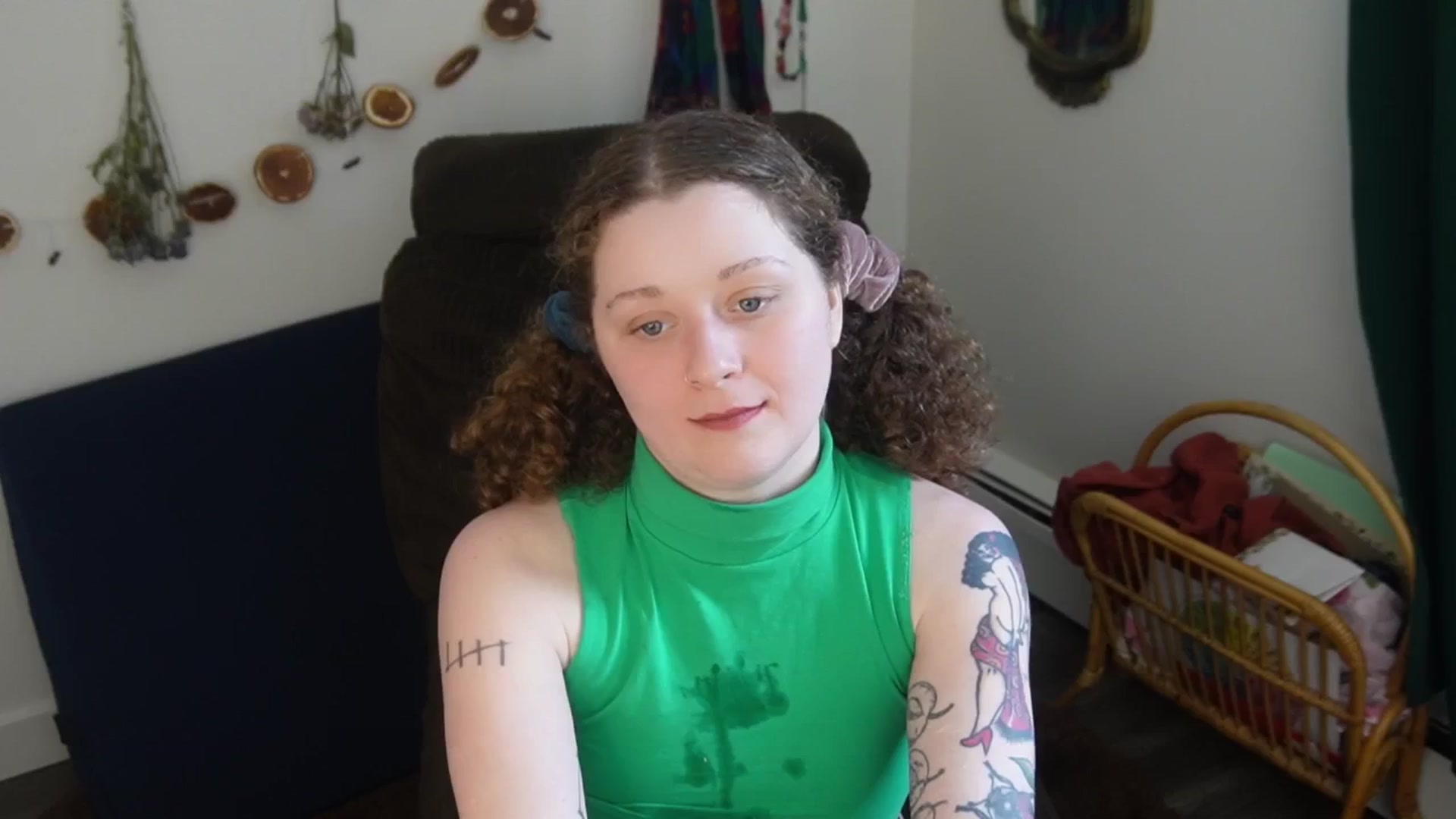 Gallery image thumbnail from PeachyQueen_'s myfreecams stream on, 03/02/2026, 19:39 image 8 of 20
