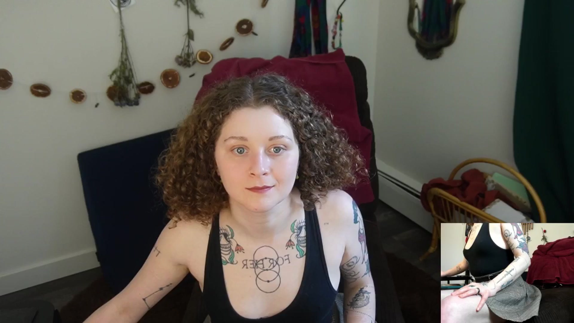 Gallery image thumbnail from PeachyQueen_'s myfreecams stream on, 03/04/2026, 22:58 image 4 of 20