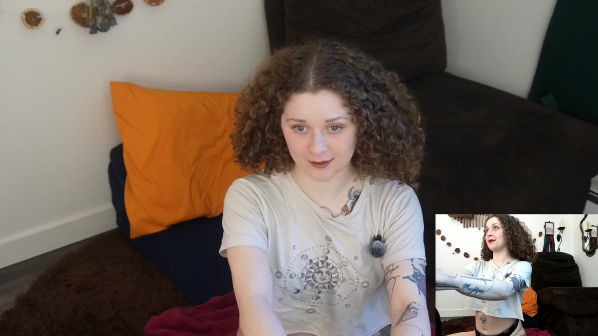 Gallery image thumbnail from PeachyQueen_'s myfreecams stream on, 03/11/2026, 21:22 image 11 of 20