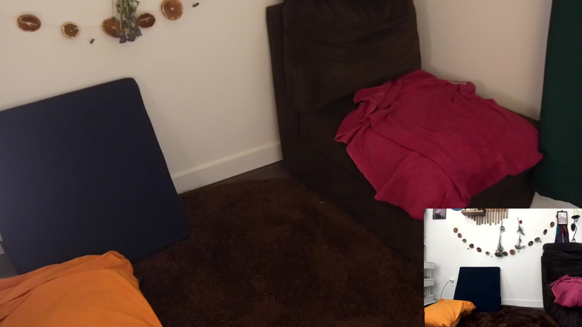 Gallery image thumbnail from PeachyQueen_'s myfreecams stream on, 03/12/2026, 19:13 image 1 of 20