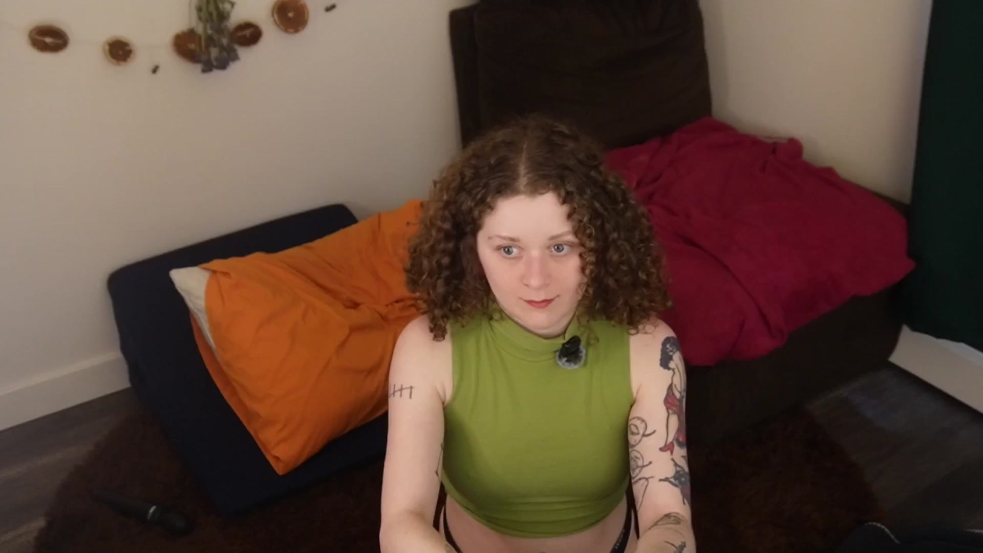 Gallery image thumbnail from PeachyQueen_'s myfreecams stream on, 03/12/2026, 19:13 image 16 of 20