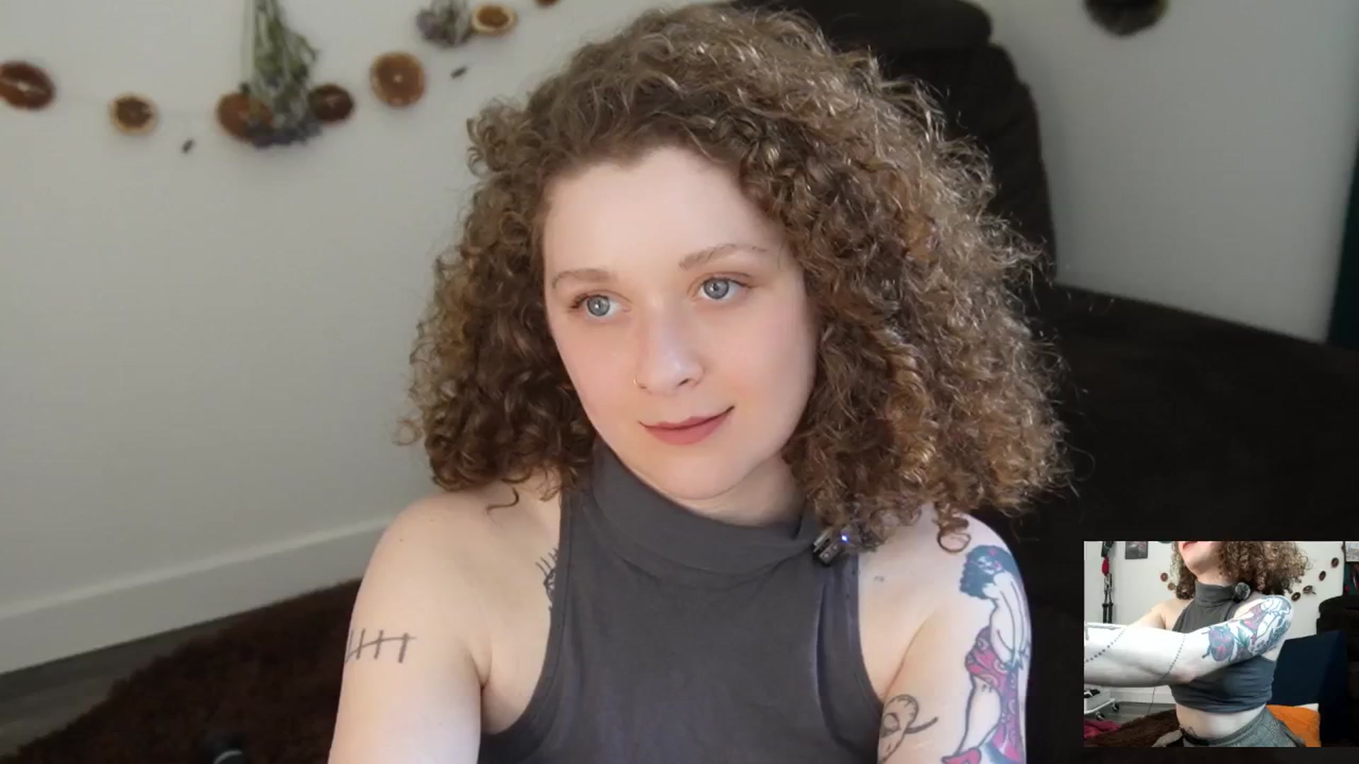 Gallery image thumbnail from PeachyQueen_'s myfreecams stream on, 03/16/2026, 19:56 image 3 of 20