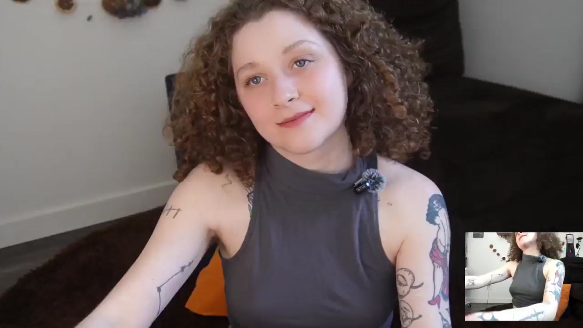 Gallery image thumbnail from PeachyQueen_'s myfreecams stream on, 03/16/2026, 19:56 image 18 of 20