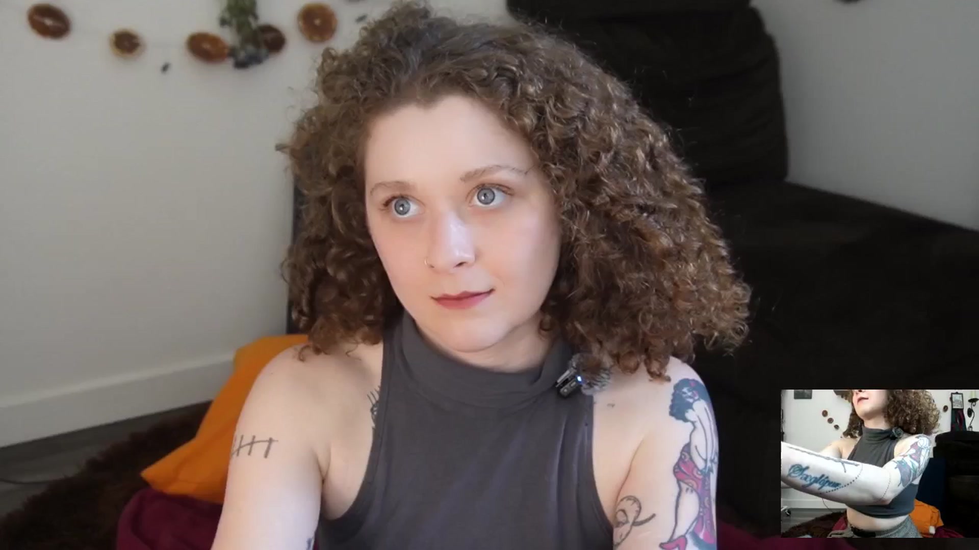 Gallery image thumbnail from PeachyQueen_'s myfreecams stream on, 03/16/2026, 21:00 image 8 of 20