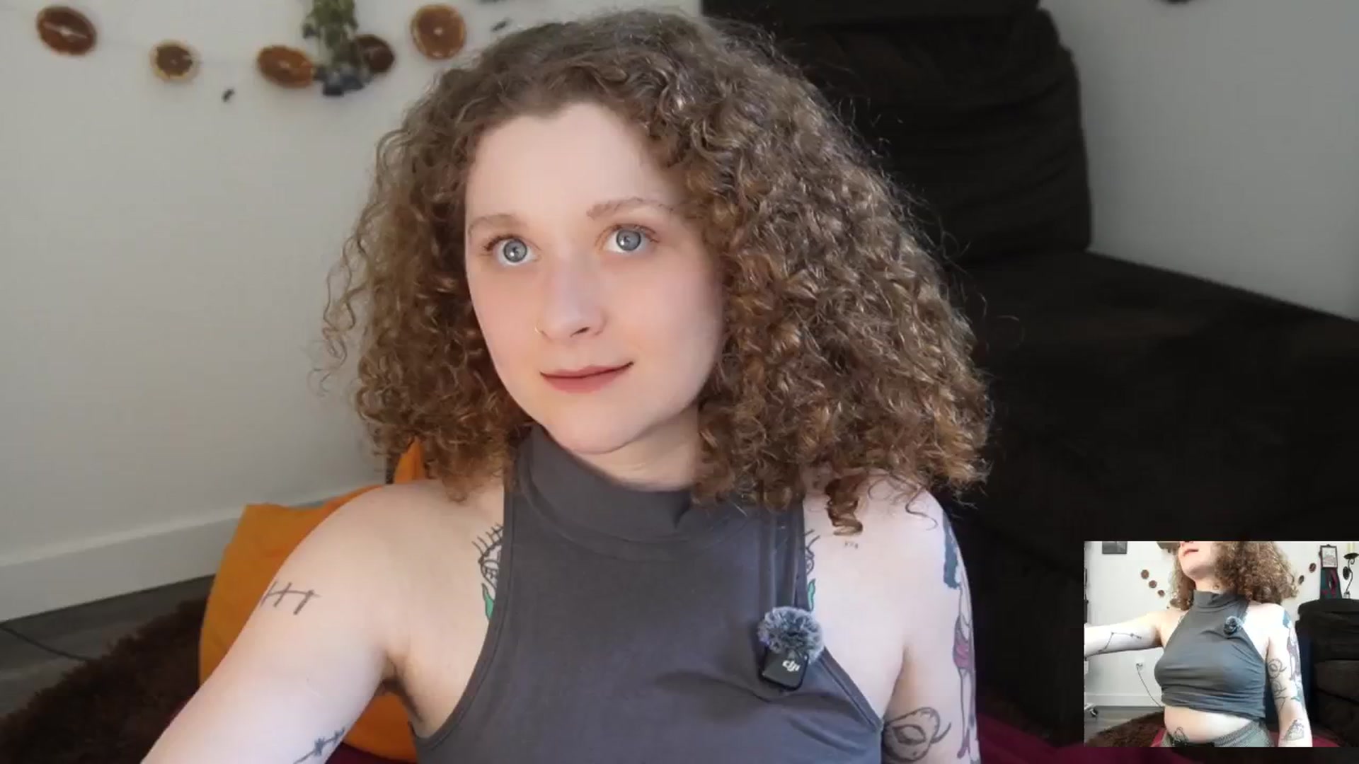 Gallery image thumbnail from PeachyQueen_'s myfreecams stream on, 03/16/2026, 21:00 image 17 of 20