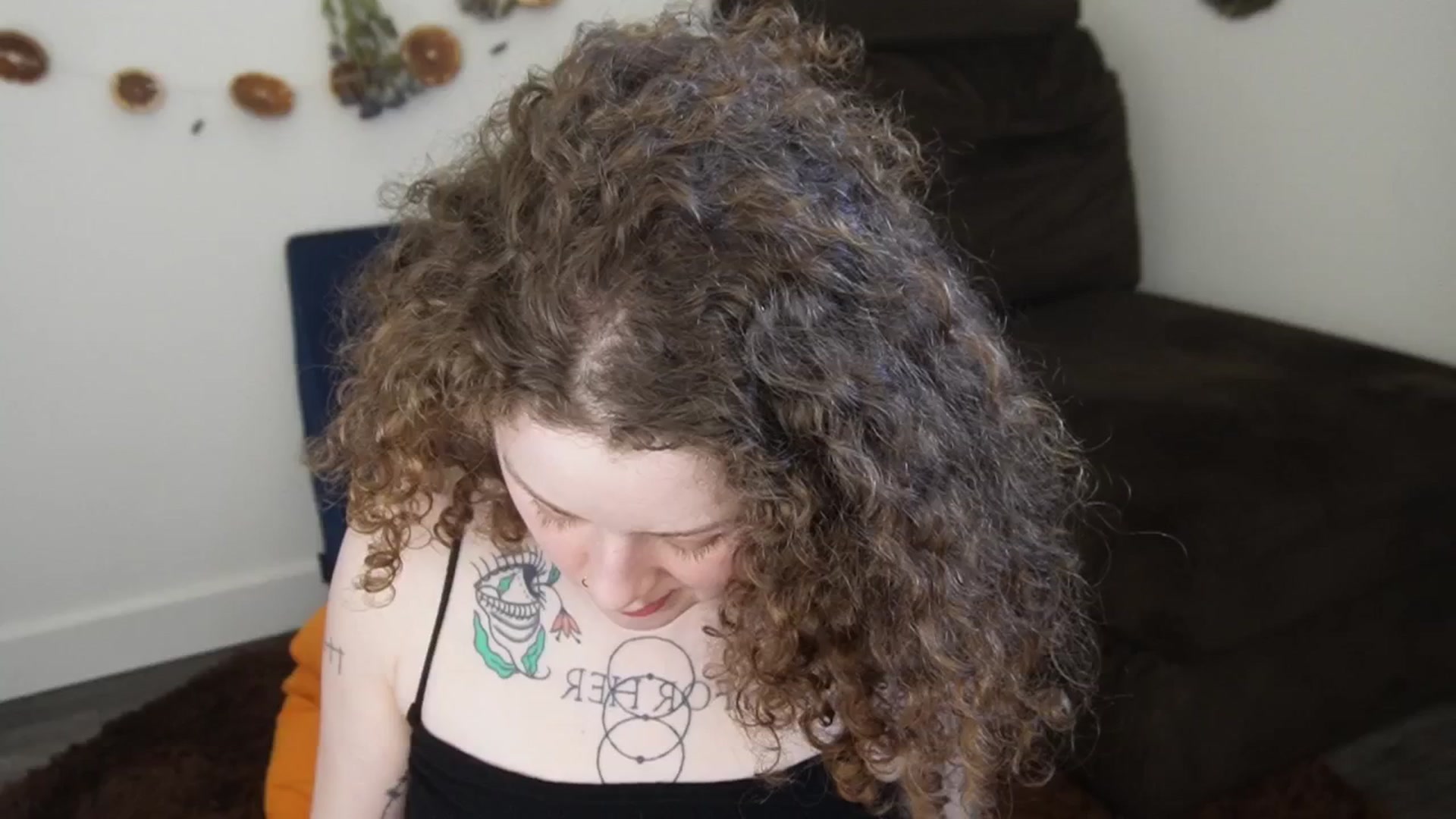 Gallery image thumbnail from PeachyQueen_'s myfreecams stream on, 03/18/2026, 20:46 image 11 of 20