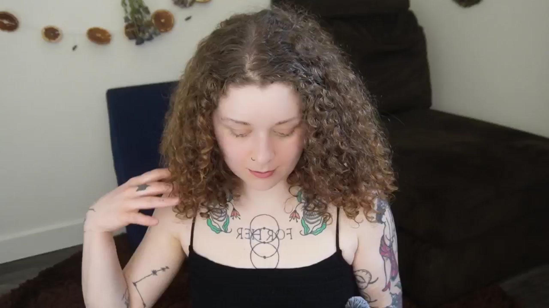 Gallery image thumbnail from PeachyQueen_'s myfreecams stream on, 03/18/2026, 20:46 image 5 of 20