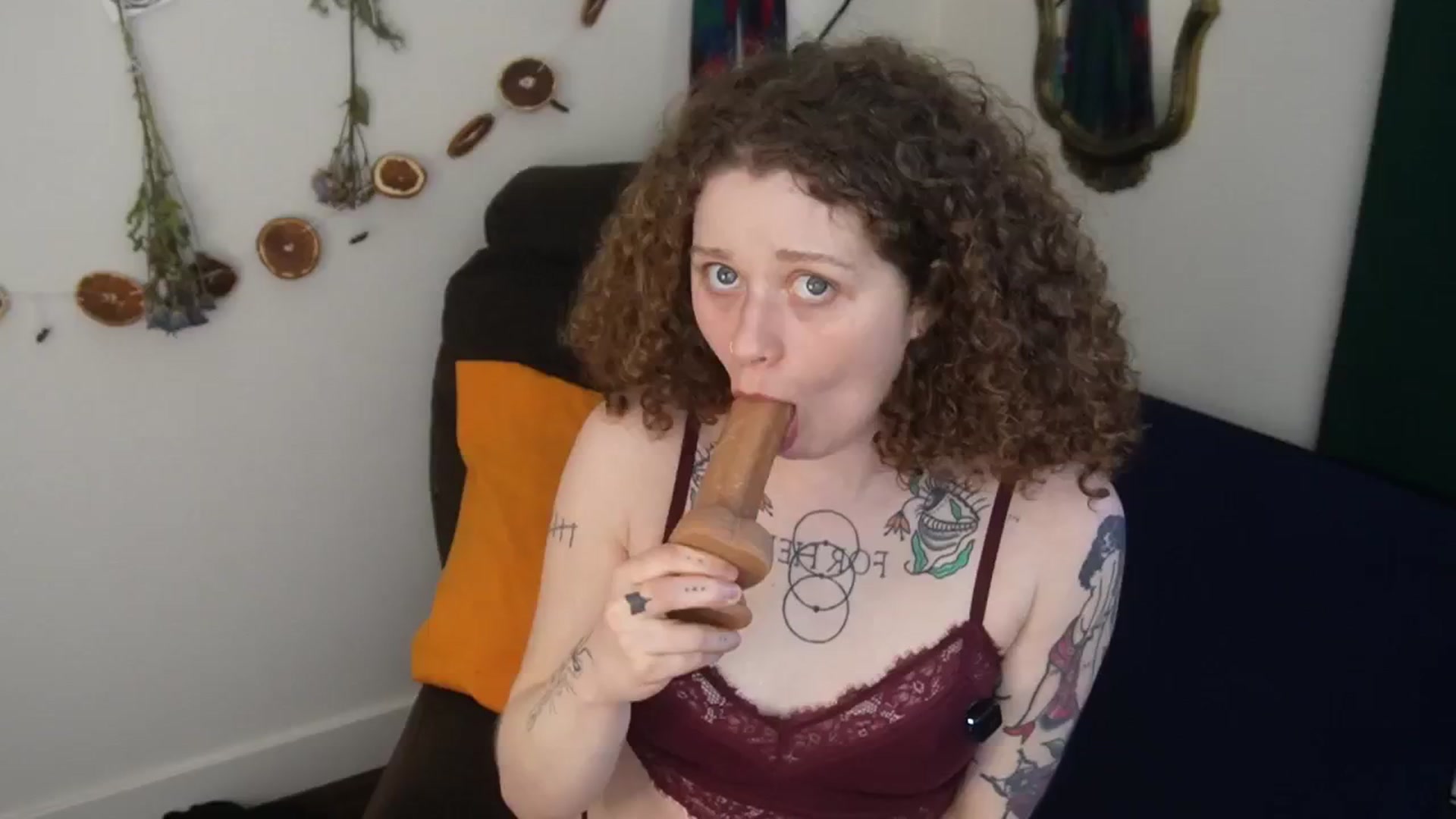 Gallery image thumbnail from PeachyQueen_'s myfreecams stream on, 03/20/2026, 23:51 image 3 of 20