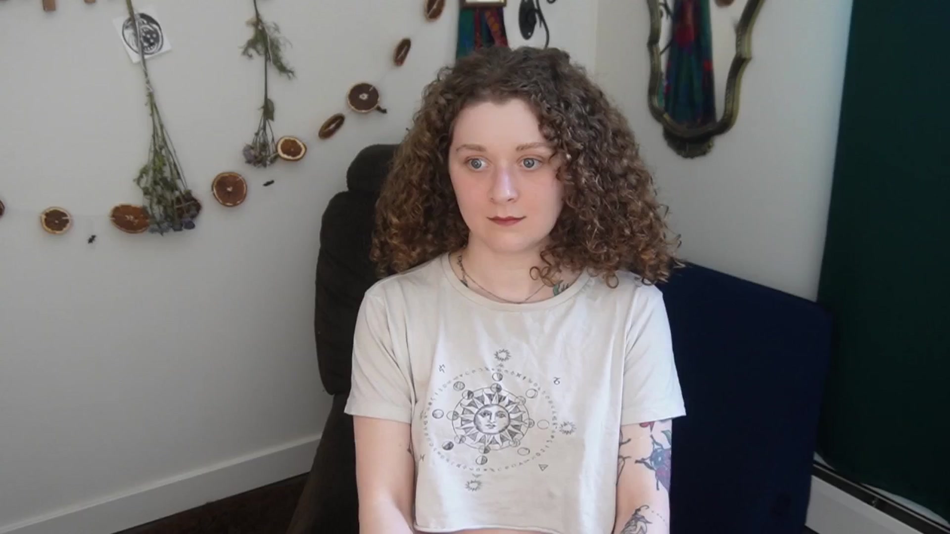 Gallery image thumbnail from PeachyQueen_'s myfreecams stream on, 03/25/2026, 19:42 image 17 of 20