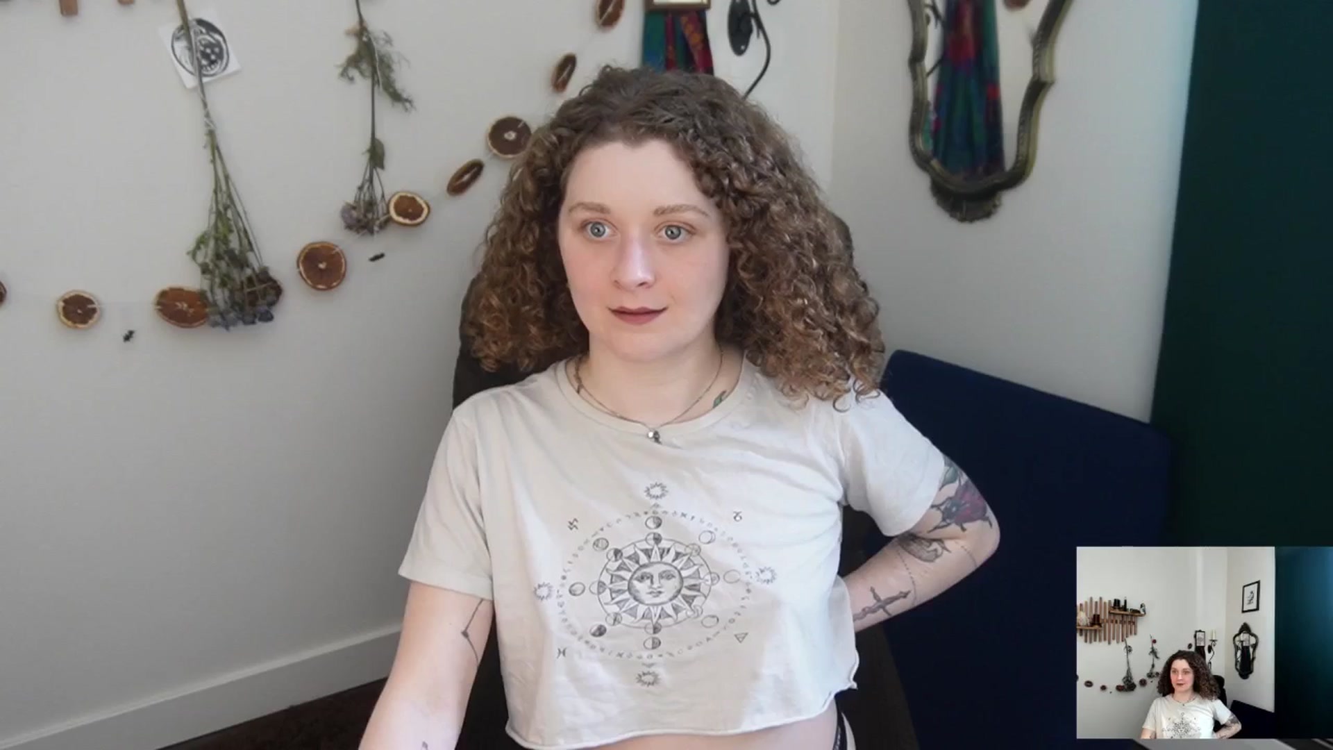 Gallery image thumbnail from PeachyQueen_'s myfreecams stream on, 03/25/2026, 19:42 image 3 of 20