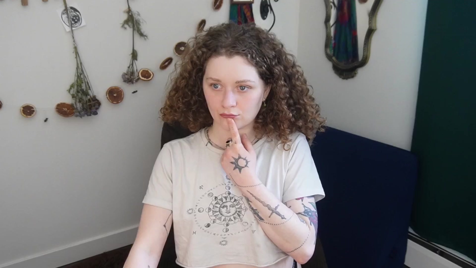 Gallery image thumbnail from PeachyQueen_'s myfreecams stream on, 03/25/2026, 19:42 image 10 of 20
