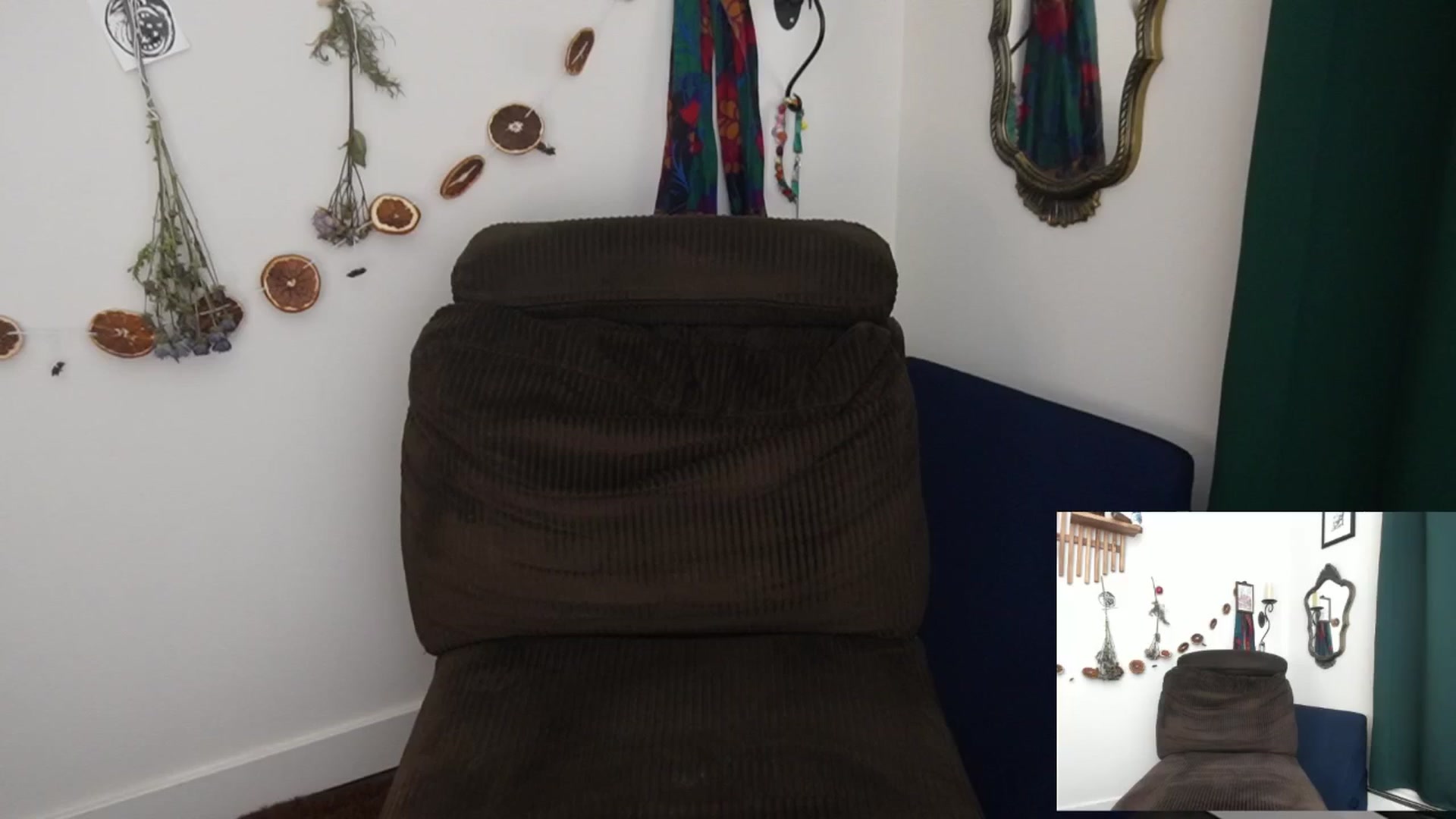 Gallery image thumbnail from PeachyQueen_'s myfreecams stream on, 03/29/2026, 06:05 image 8 of 20