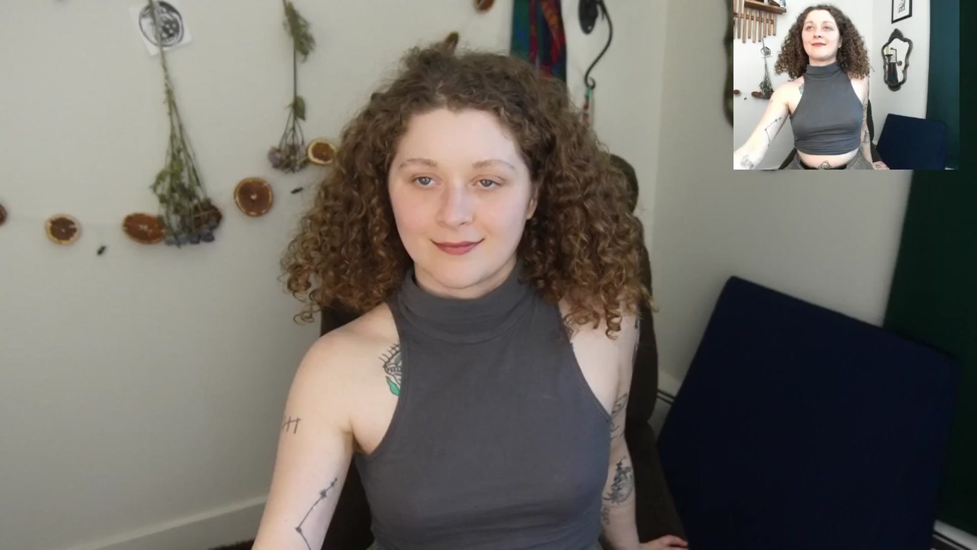 Gallery image thumbnail from PeachyQueen_'s myfreecams stream on, 04/08/2026, 22:55 image 3 of 20