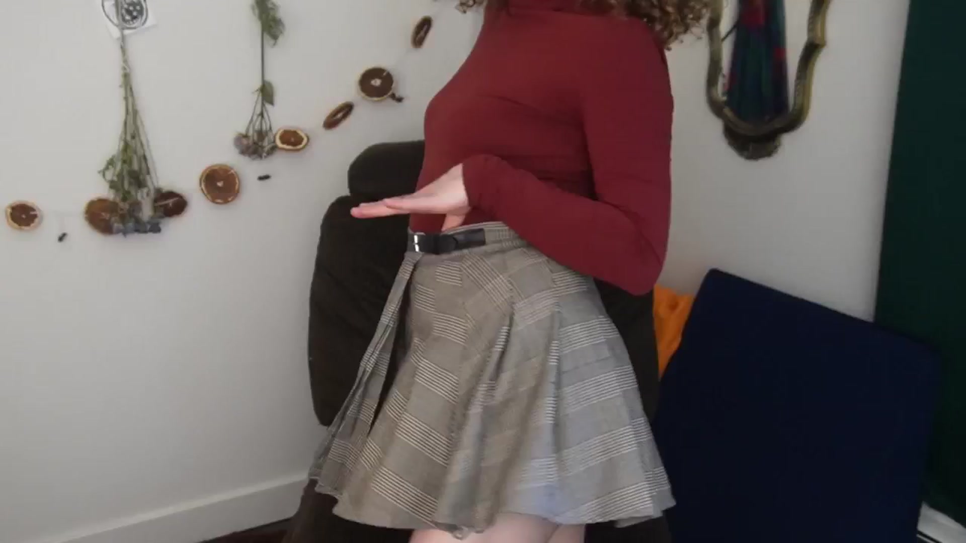 Gallery image thumbnail from PeachyQueen_'s myfreecams stream on, 04/14/2026, 20:23 image 7 of 20