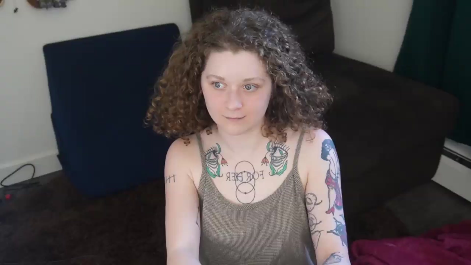 Gallery image thumbnail from PeachyQueen_'s myfreecams stream on, 05/01/2026, 21:29 image 20 of 20