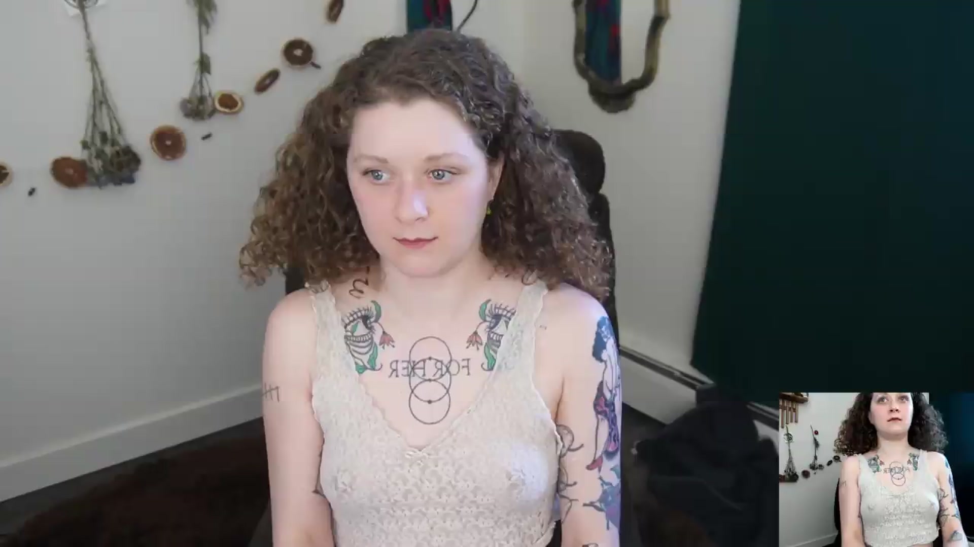 Gallery image thumbnail from PeachyQueen_'s myfreecams stream on, 05/08/2026, 22:10 image 10 of 20
