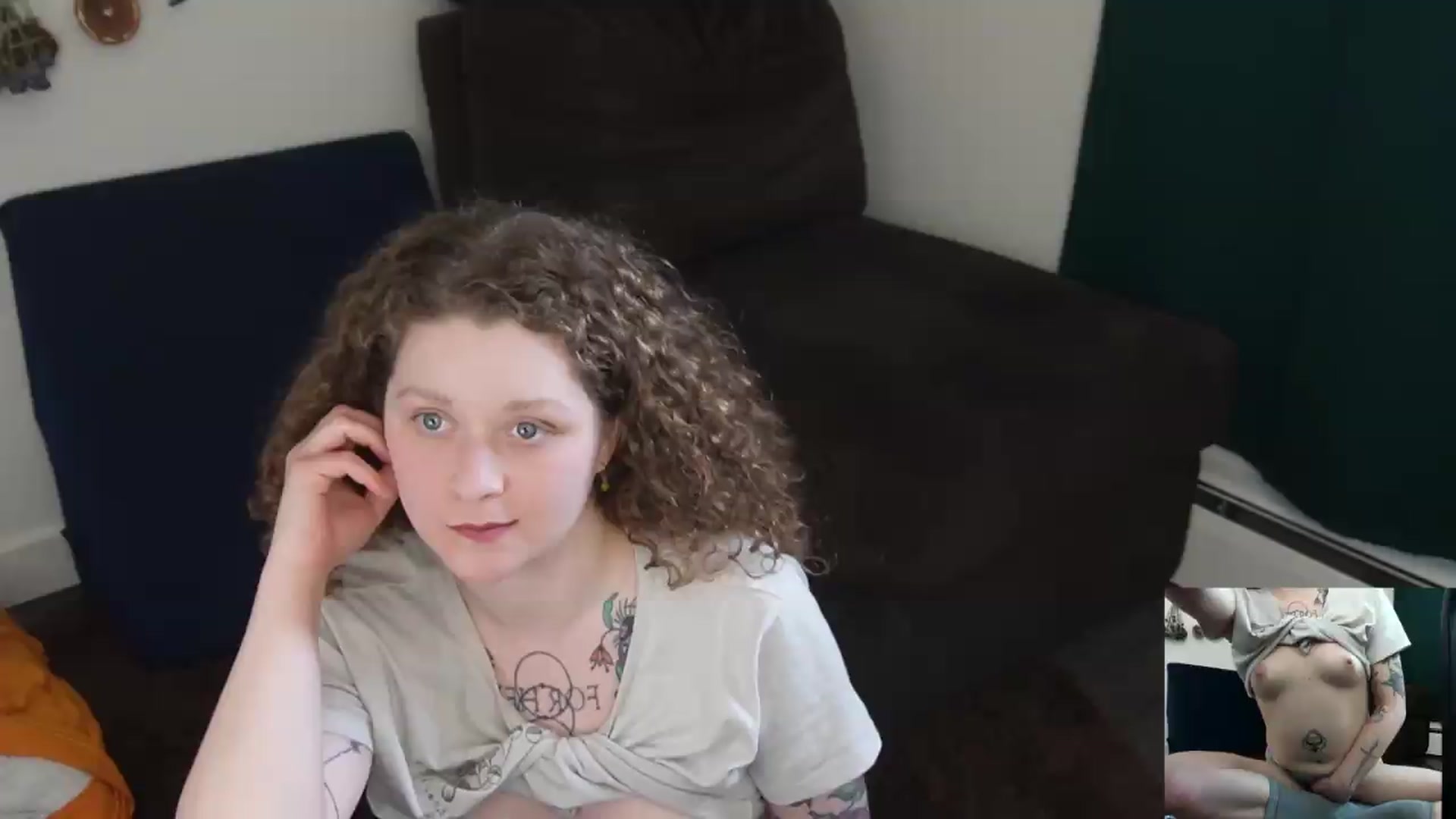Gallery image thumbnail from PeachyQueen_'s myfreecams stream on, 05/11/2026, 22:17 image 16 of 20