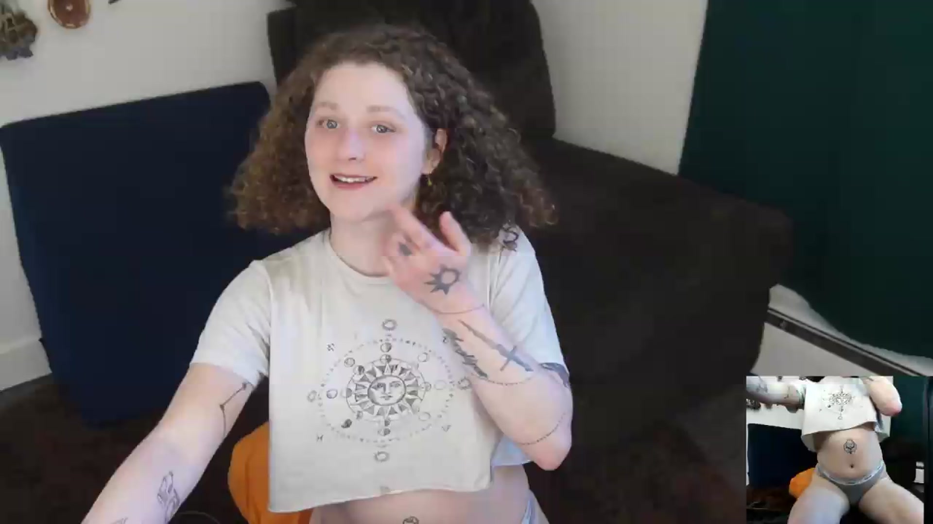 Gallery image thumbnail from PeachyQueen_'s myfreecams stream on, 05/11/2026, 22:17 image 3 of 20