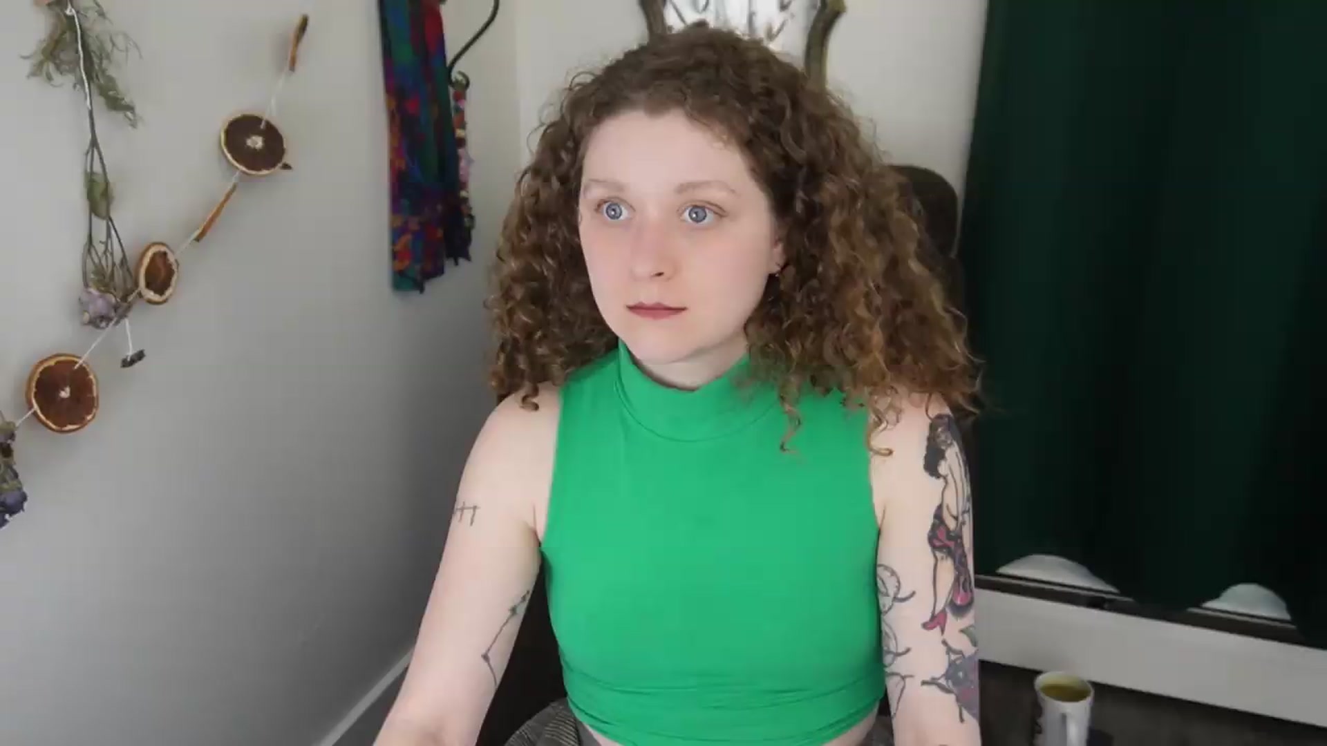 Gallery image thumbnail from PeachyQueen_'s myfreecams stream on, 05/20/2026, 21:09 image 5 of 20