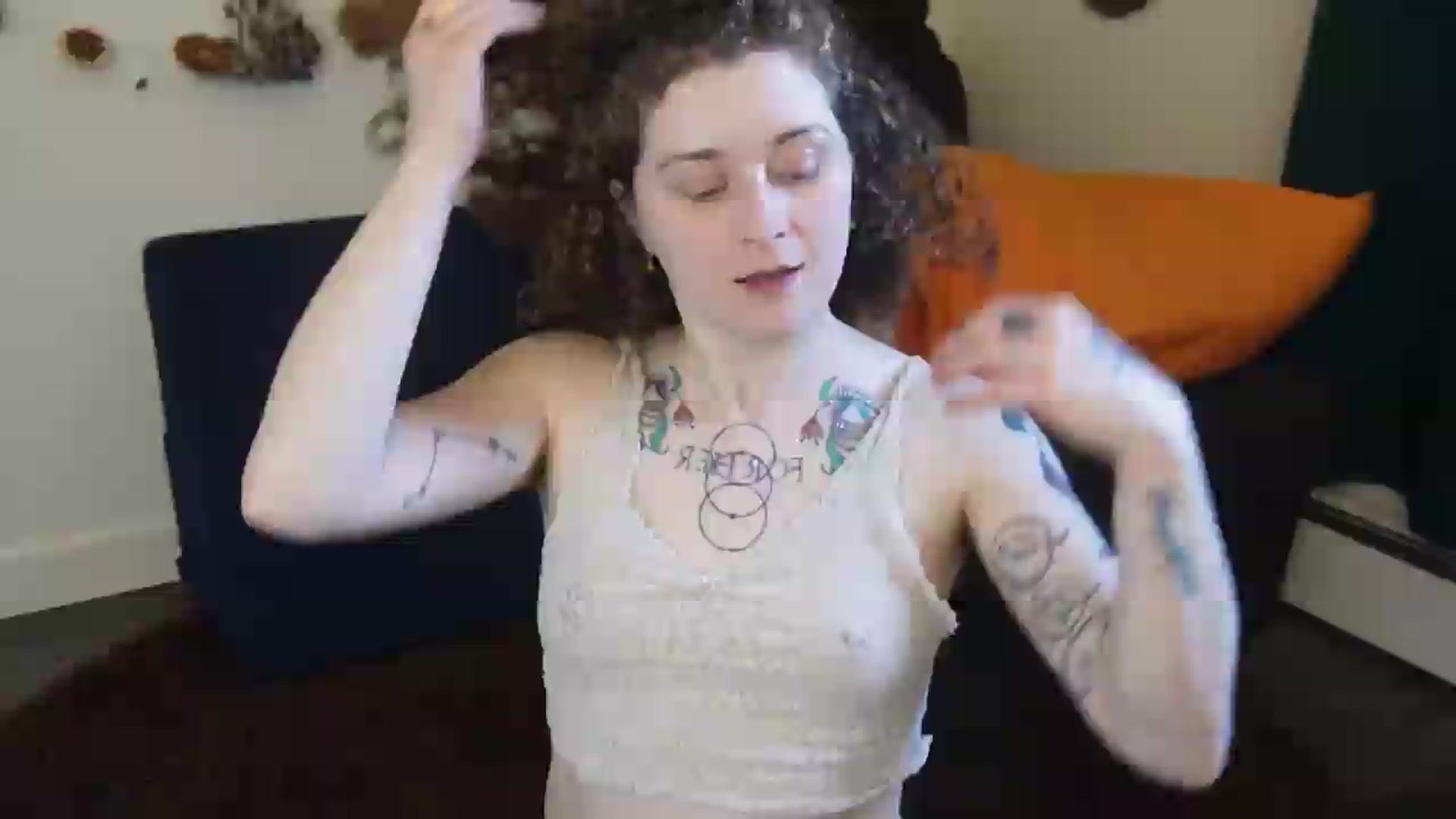Gallery image thumbnail from PeachyQueen_'s myfreecams stream on, 05/28/2026, 21:12 image 5 of 20