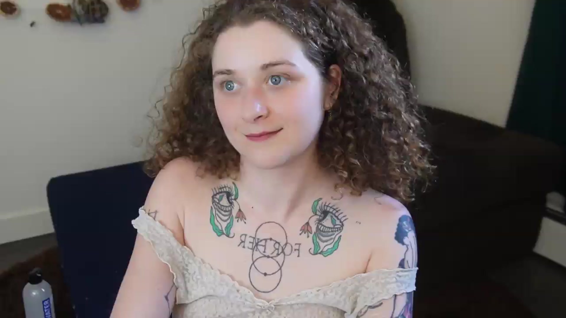 Gallery image thumbnail from PeachyQueen_'s myfreecams stream on, 05/28/2026, 22:32 image 20 of 20