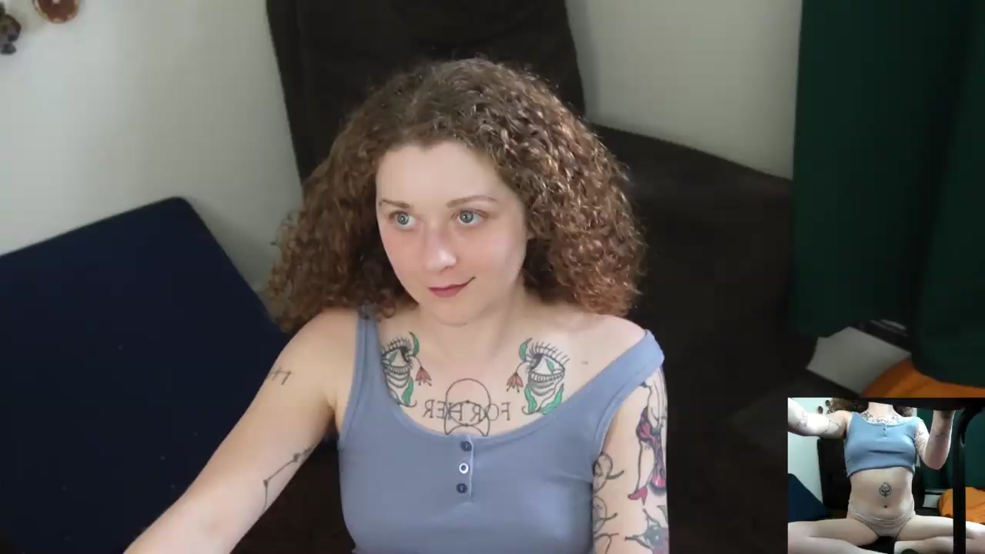 Gallery image thumbnail from PeachyQueen_'s myfreecams stream on, 06/09/2026, 22:41 image 1 of 20