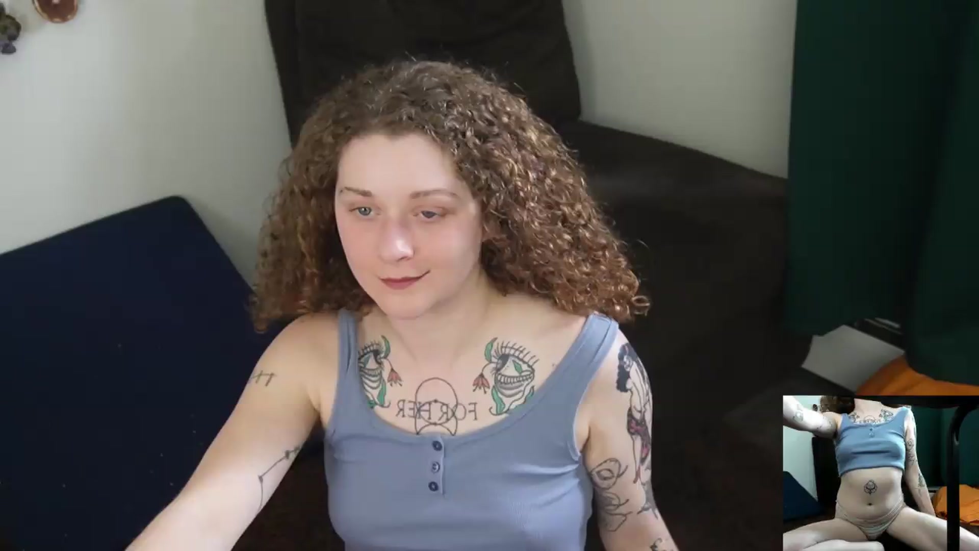 Gallery image thumbnail from PeachyQueen_'s myfreecams stream on, 06/09/2026, 22:41 image 2 of 20
