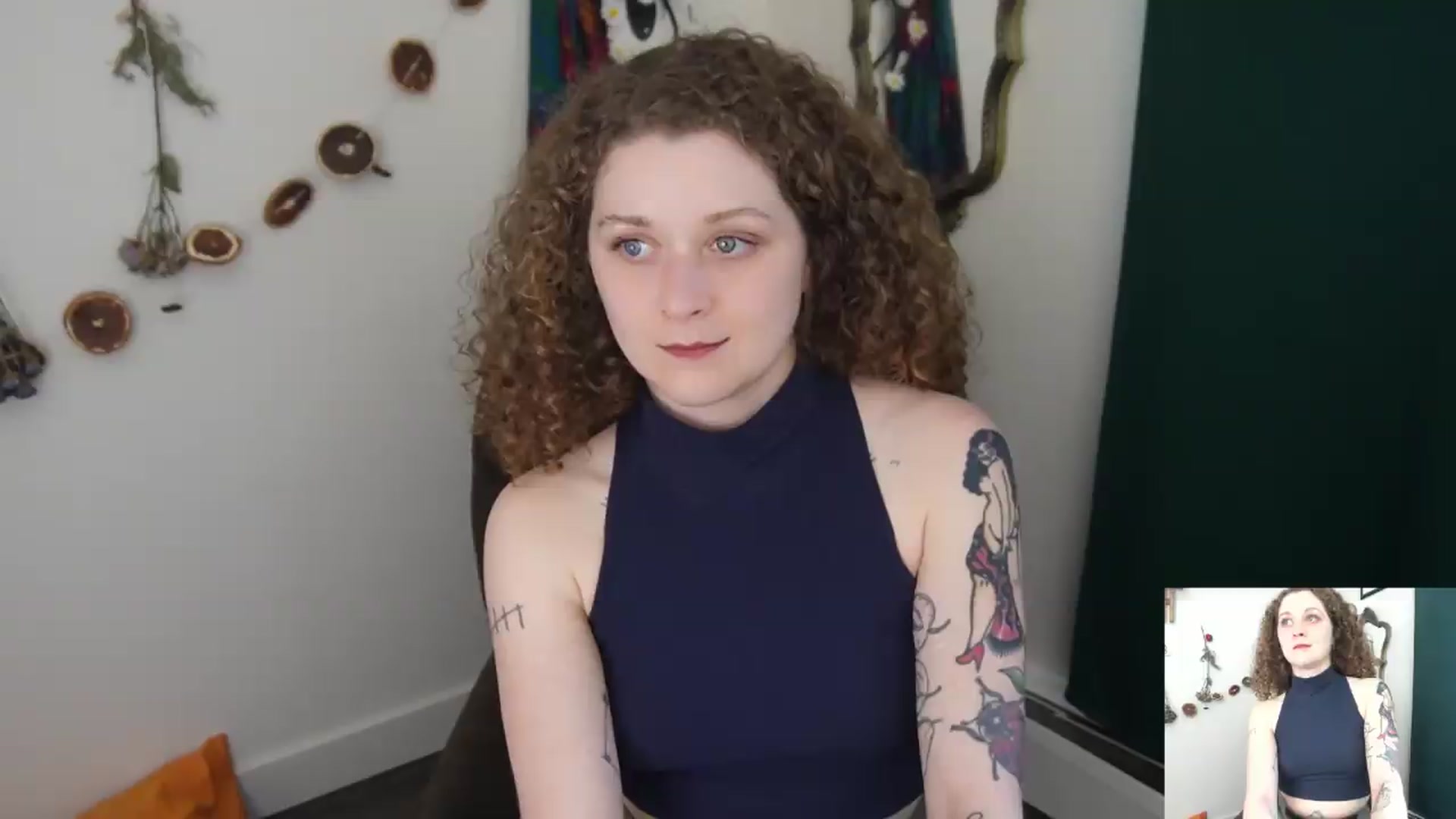 Gallery image thumbnail from PeachyQueen_'s myfreecams stream on, 06/18/2026, 20:14 image 16 of 20