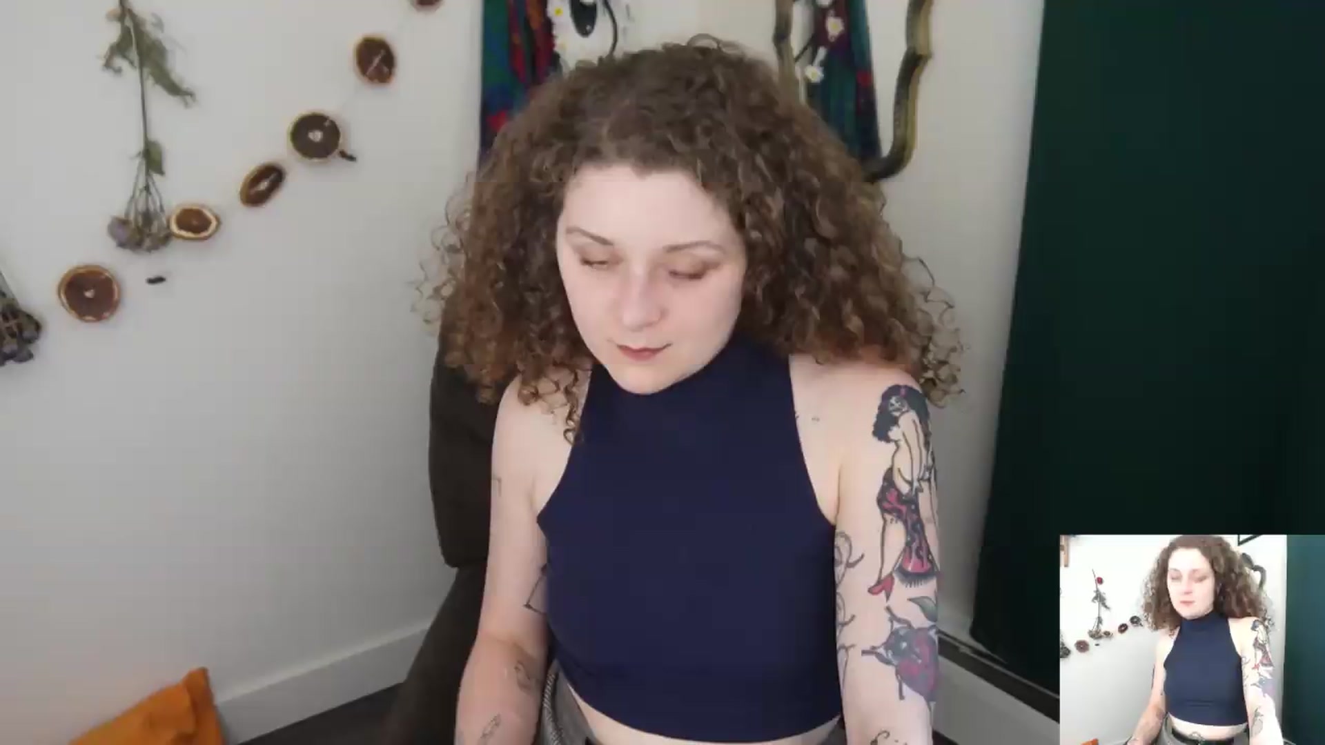 Gallery image thumbnail from PeachyQueen_'s myfreecams stream on, 06/18/2026, 20:14 image 20 of 20