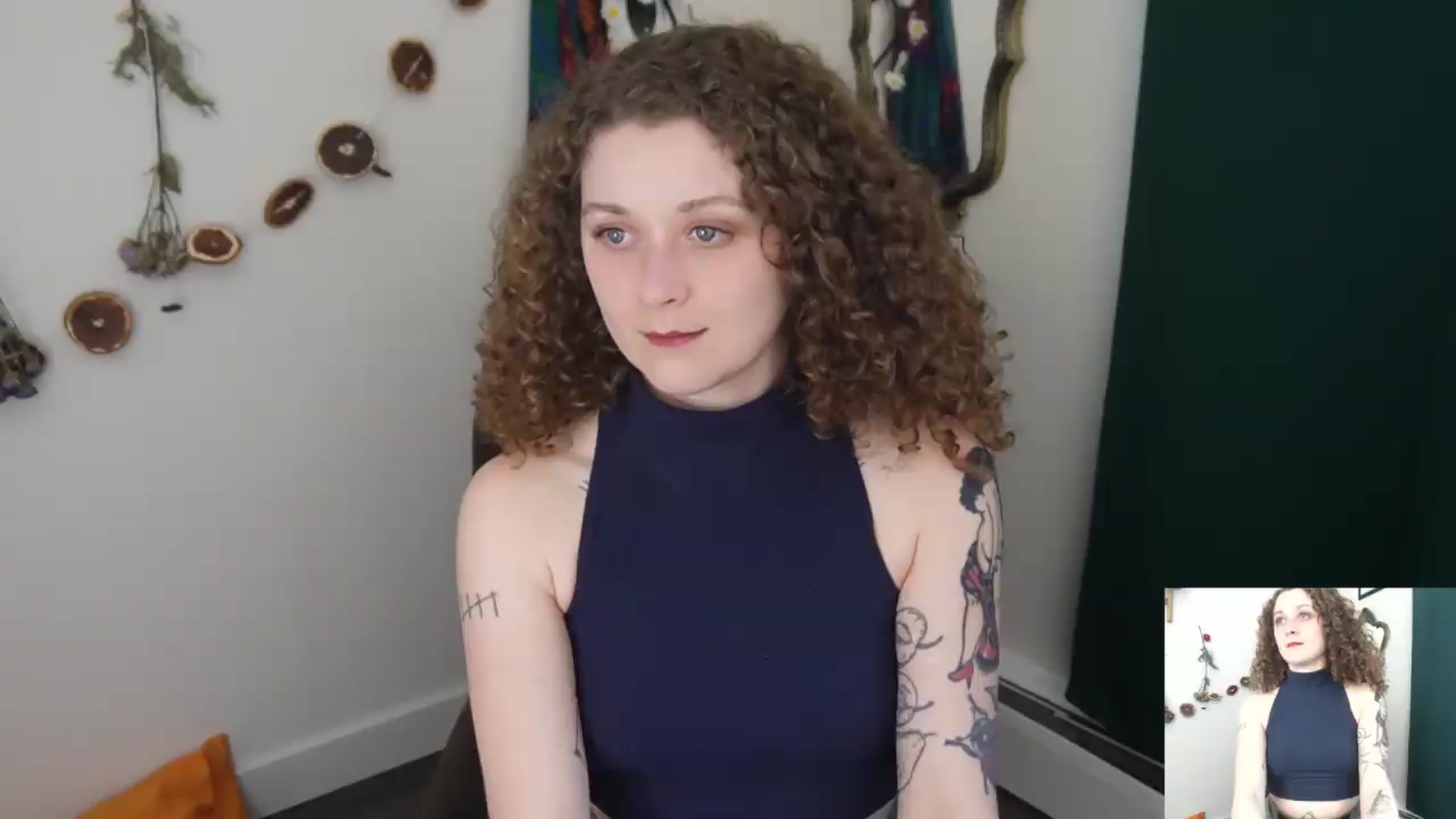 Gallery image thumbnail from PeachyQueen_'s myfreecams stream on, 06/18/2026, 20:14 image 11 of 20