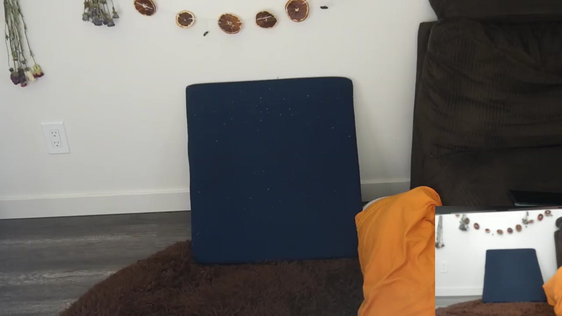 Gallery image thumbnail from PeachyQueen_'s myfreecams stream on, 06/22/2026, 22:44 image 17 of 20