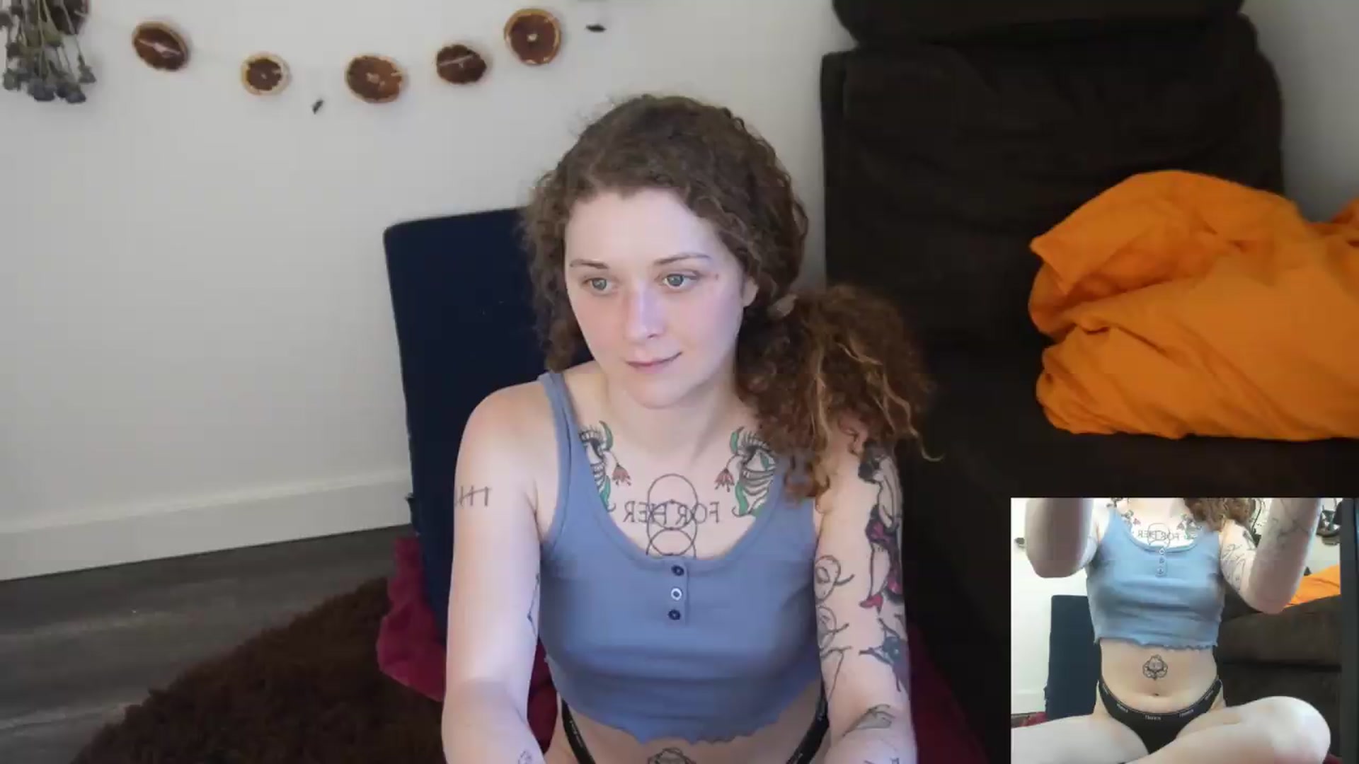 Gallery image thumbnail from PeachyQueen_'s myfreecams stream on, 06/25/2026, 19:26 image 20 of 20