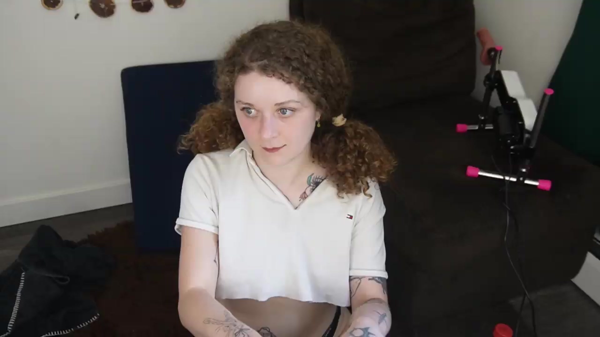 Gallery image thumbnail from PeachyQueen_'s myfreecams stream on, 06/30/2026, 23:12 image 5 of 20